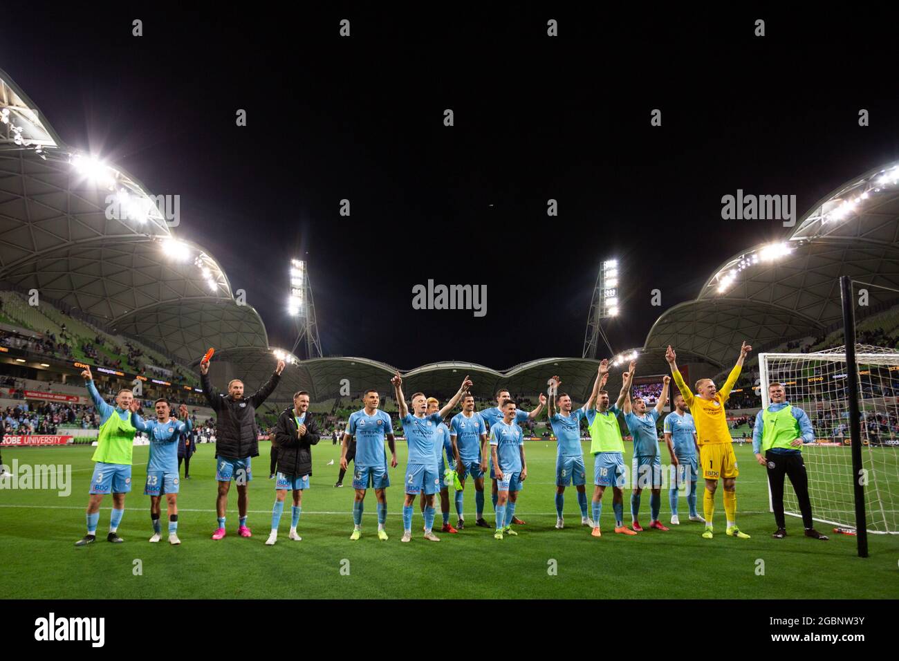 MELBOURNE, AUSTRALIE - 17 AVRIL : Melbourne City remercie ses fans lors du match de football Hyundai A-League entre Melbourne City FC et Melbourne Victory le 17 avril 2021 à l'AAMI Park de Melbourne, en Australie. Crédit : Dave Helison/Speed Media/Alamy Live News Banque D'Images