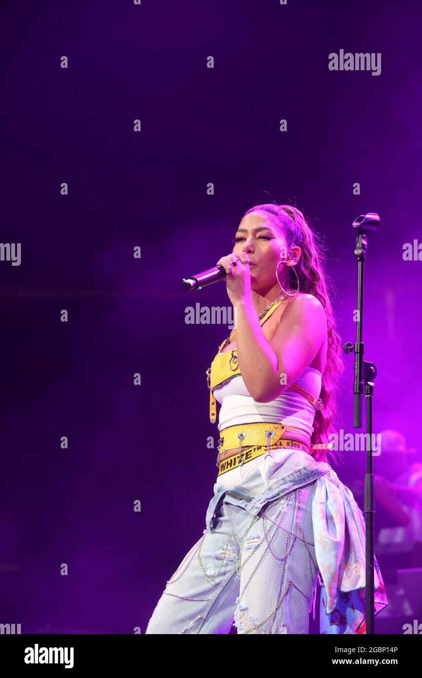 Farina se produit pendant de Colombia Para El Mundo / présenté par Wakamba Entertainment au Prudential Center, Newark NJ Banque D'Images