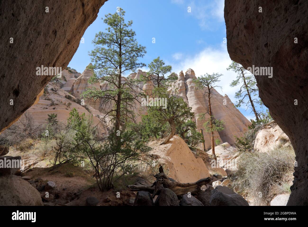 Géographie / Voyage, Etats-Unis, Nouveau-Mexique, Cochiti, Kasha Katuwe Tent Rocks, Cochiti, Nouveau-Mexique, DROITS-SUPPLÉMENTAIRES-AUTORISATION-INFO-NON-DISPONIBLE Banque D'Images