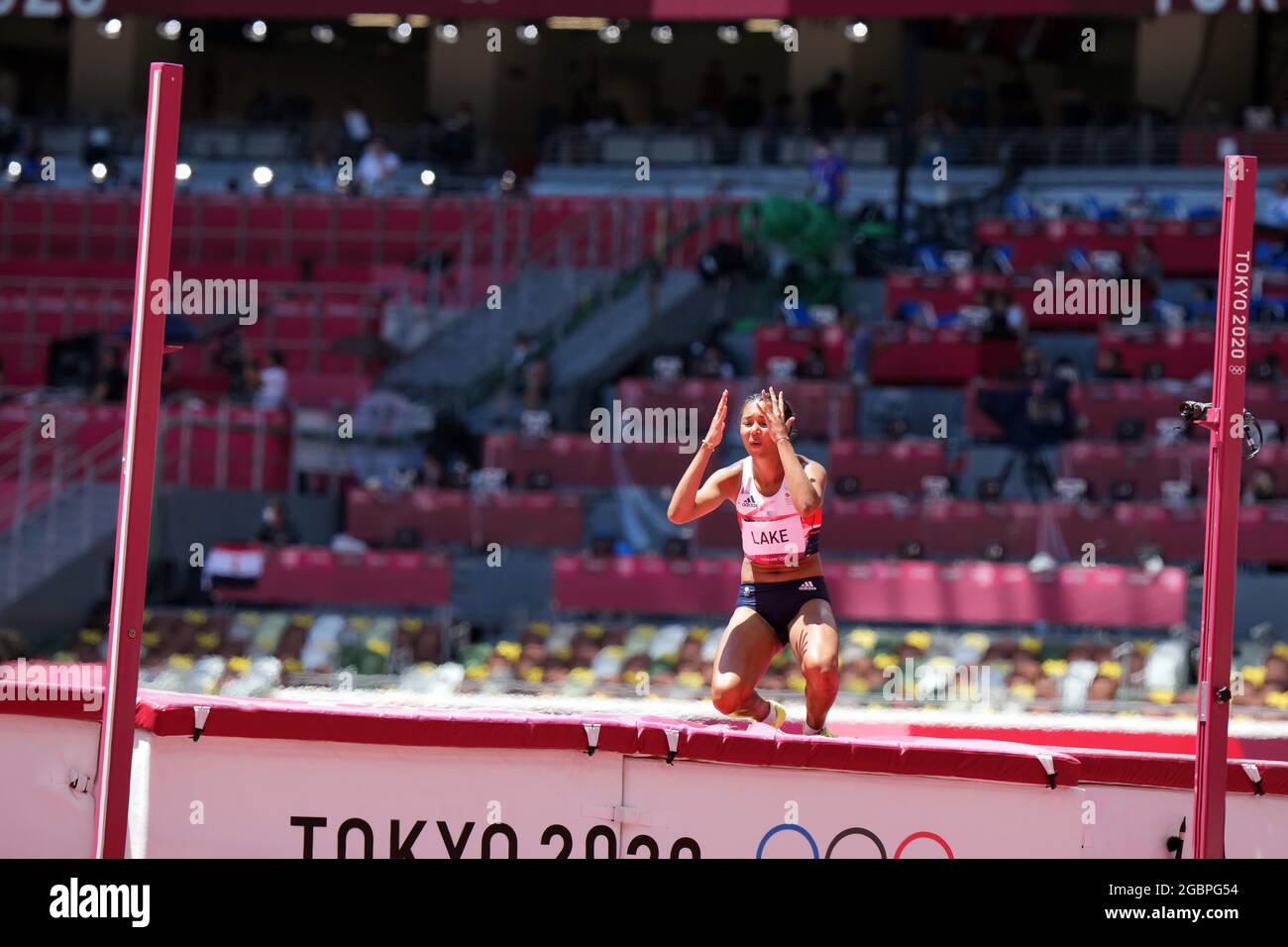 5 août 2021 ; Stade olympique, Tokyo, Japon : Tokyo 2020 Jeux Olympiques d'été jour 13 ; Womens heptathlon, saut en hauteur, Morgan Lake of Team GB échoue dans sa tentative Banque D'Images