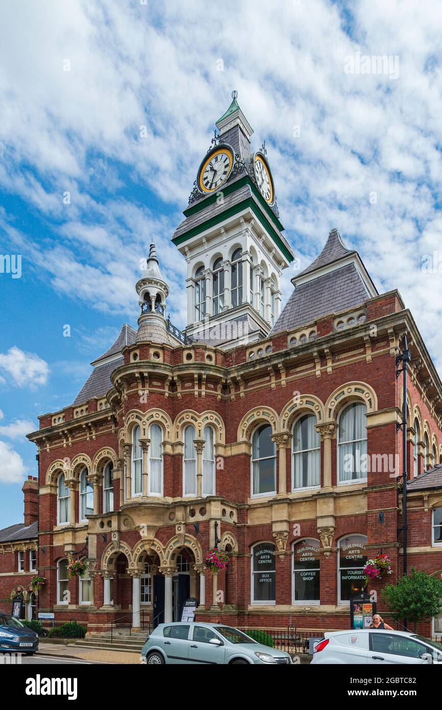 Grantham, Lincolnshire, Royaume-Uni The Guildhall on St Peters Hill Banque D'Images