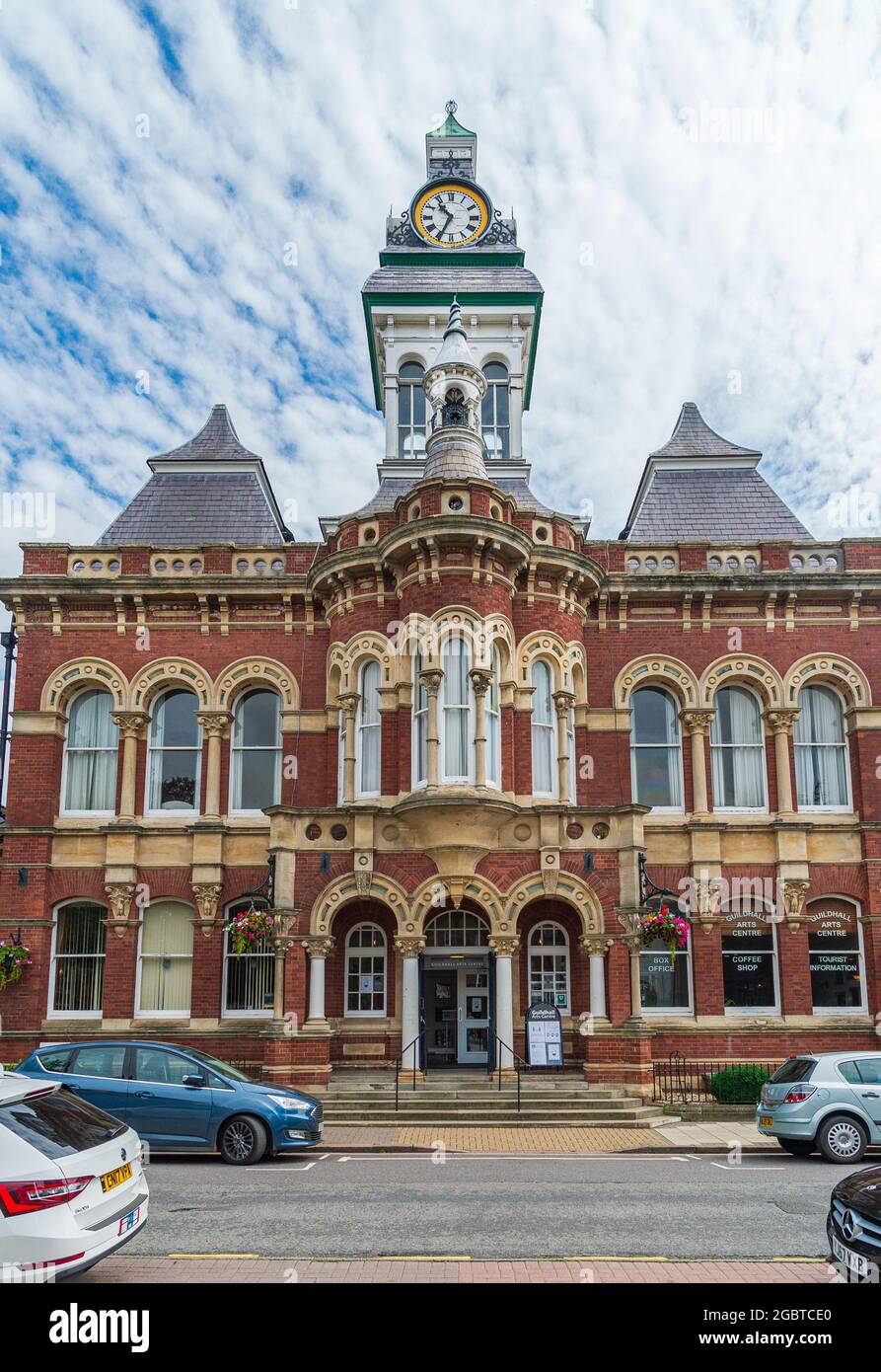 Grantham, Lincolnshire, Royaume-Uni The Guildhall on St Peters Hill Banque D'Images
