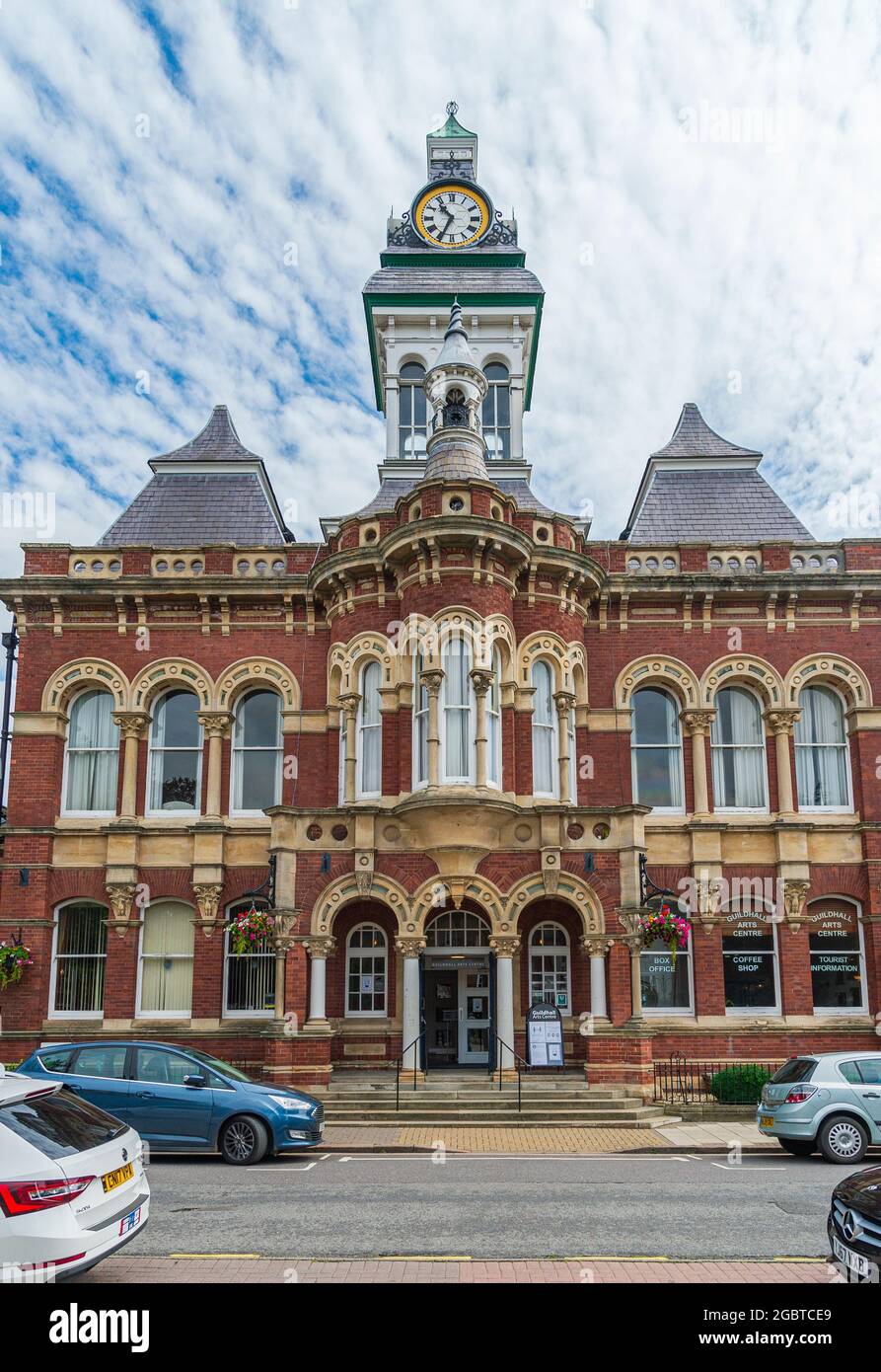 Grantham, Lincolnshire, Royaume-Uni The Guildhall on St Peters Hill Banque D'Images