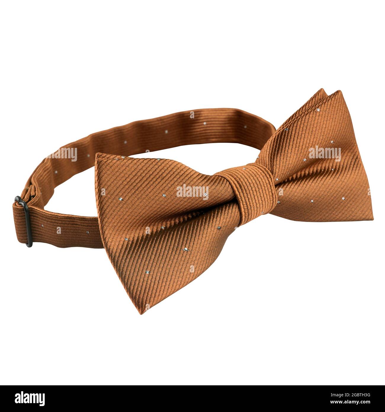Cravate marron clair isolée sur fond blanc. Accessoire pour hommes pour la cérémonie de mariage Banque D'Images