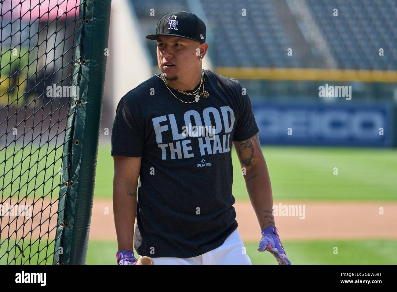 4 2021 août : Yonathan Daza, un outfielder des Rocheuses du Colorado (2) pendant la pratique de la batte avant le match avec les Rocheuses du Colorado qui se sont tenues à Coors Field, à Denver Co. David Seelig/Cal Sport Medi Banque D'Images