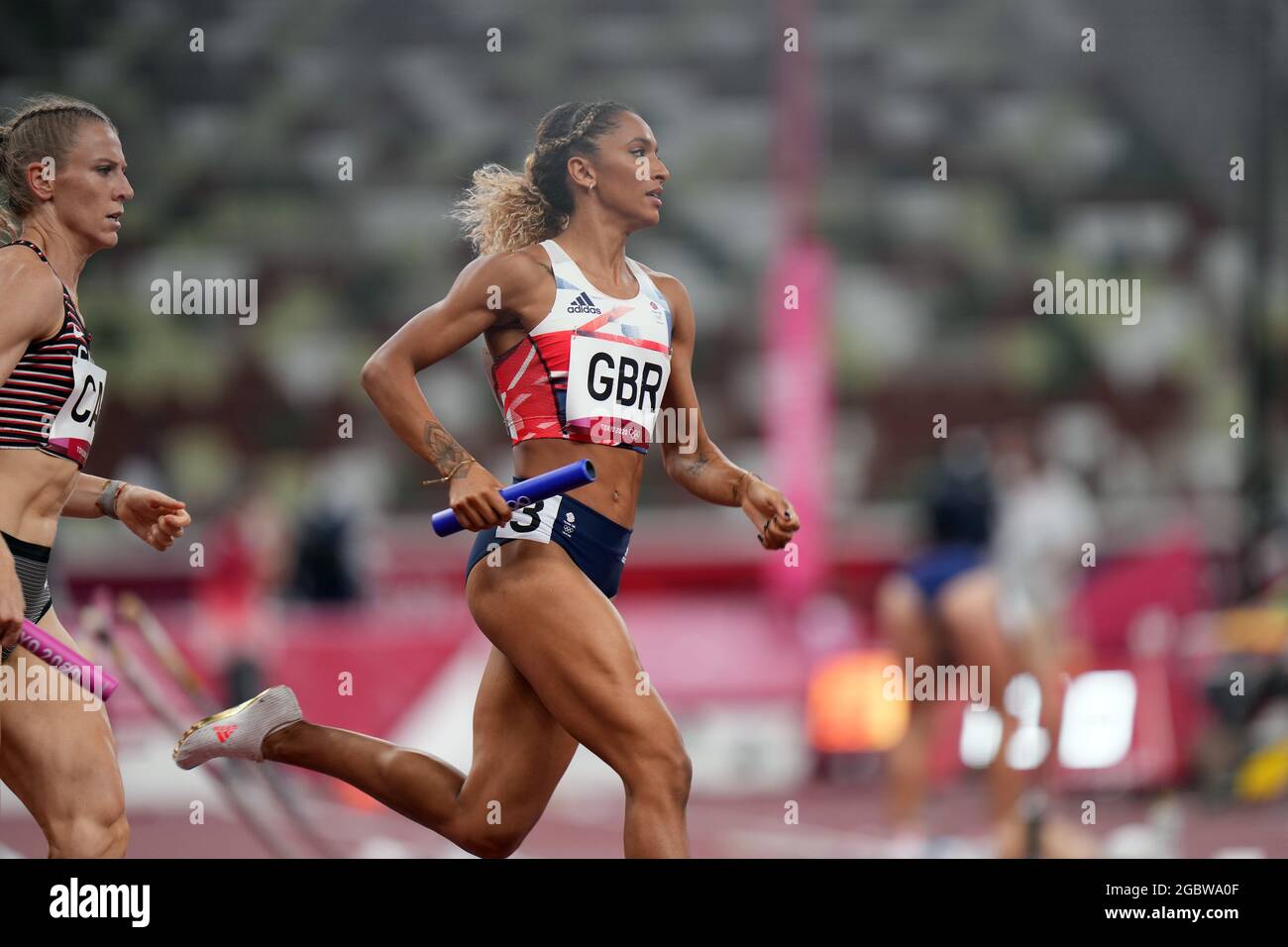 Tokyo, Japon. 5 août 2021 ; Stade olympique, Tokyo, Japon : Tokyo 2020 Jeux Olympiques d'été jour 13 ; Team GB prend la 3e place et est également qualifié dans les relais 4x400 Banque D'Images