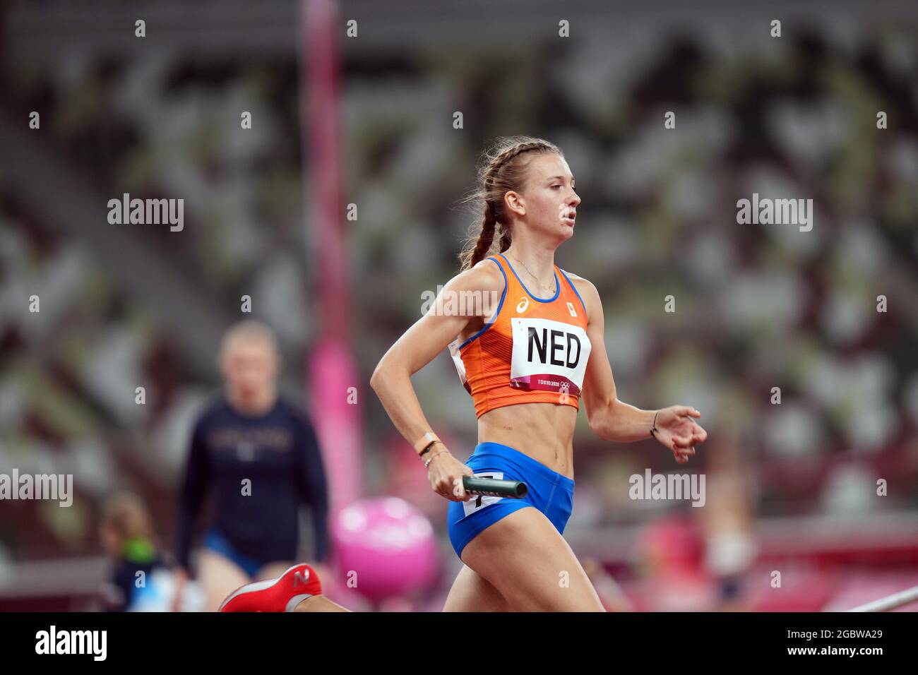 Tokyo, Japon. 5 août 2021; Stade olympique, Tokyo, Japon: Tokyo 2020 Jeux Olympiques d'été jour 13; Femke bol de l'équipe pays-Bas dans les relais 4x400 mais n'a pas réussi à se qualifier Banque D'Images