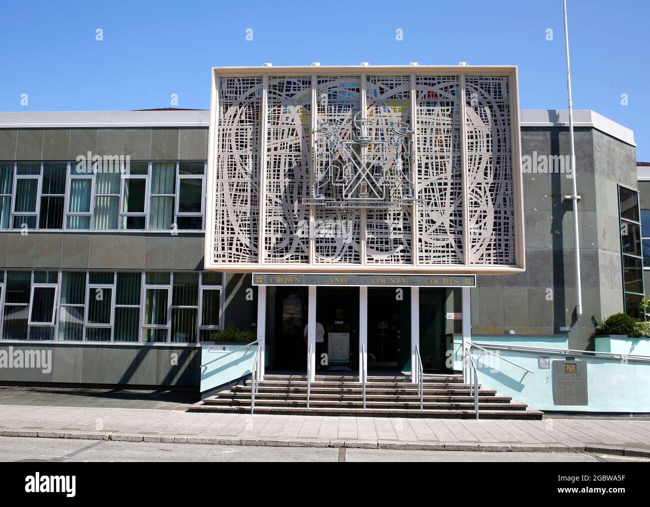 Les tribunaux de la Couronne et du comté sur Armada Way à Plymouth, Devon, Royaume-Uni. Banque D'Images