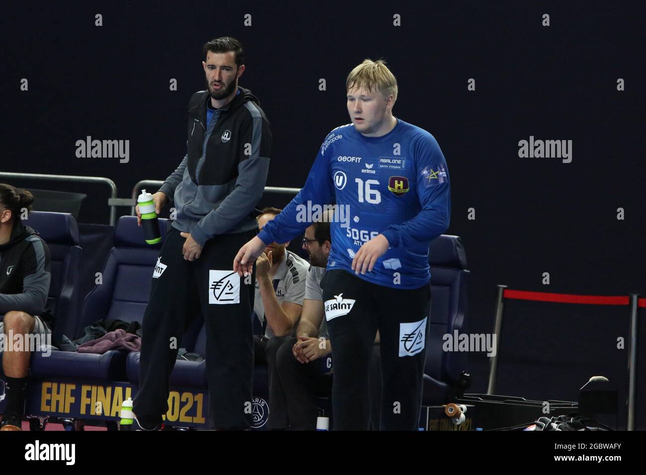 Emil Nielsen et Cyril Dumoulin de HBC Nantes lors du match de handball de la Ligue des Champions de l'EHF Final4 entre le FC Barcelone et HBC Nantes le 12 juin 2021 au Lanxess Arena de Cologne, Allemagne - photo Laurent Lairys / DPPI Banque D'Images