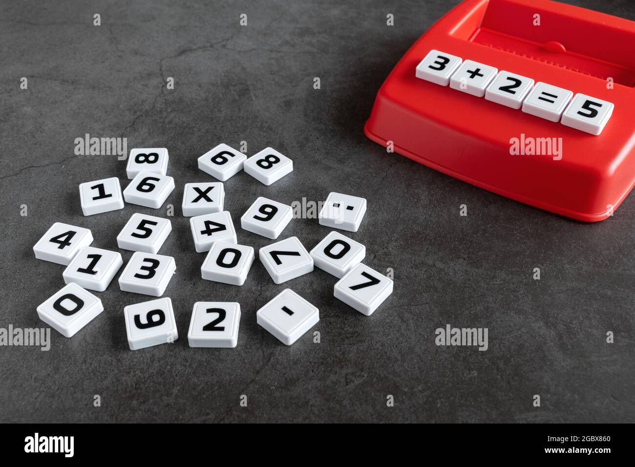 Jeu de chiffres pour apprendre les mathématiques Banque D'Images Jeu de chiffres pour apprendre les mathématiques Banque D'Images