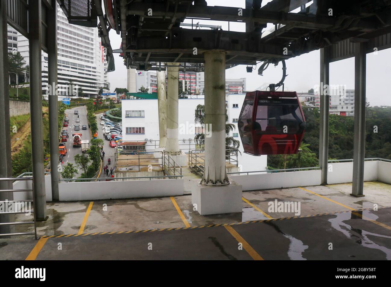 GENTING HIGHLAND, MALAISIE - 22 novembre 2019 : téléphérique d'Awana Skyway, l'une des attractions les plus populaires de Genting Highland, offrant une méthode de Banque D'Images