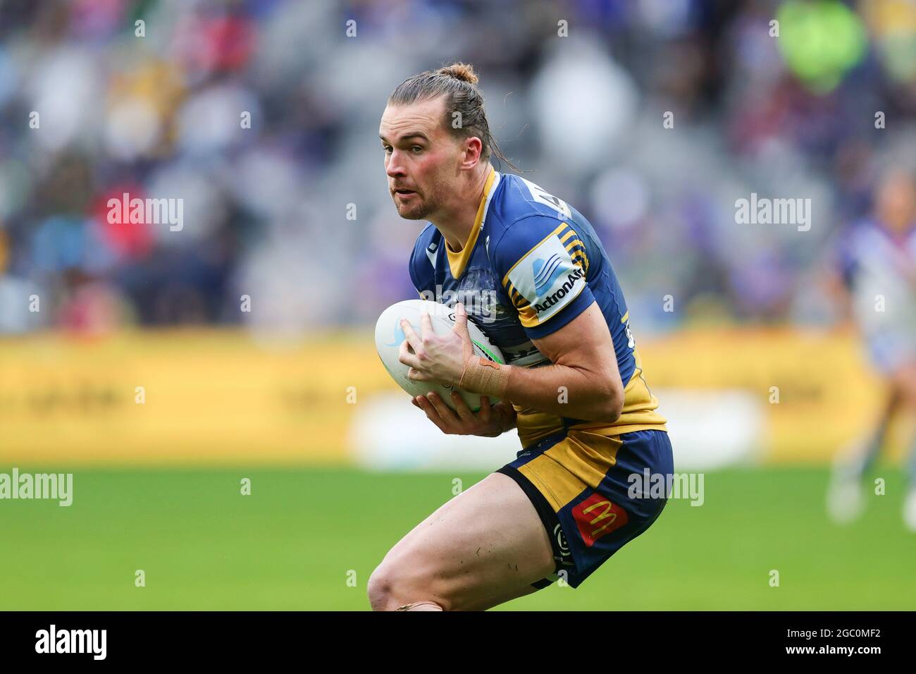 SYDNEY, AUSTRALIE - JUIN 20 : Clint Gutherson des anguilles prend le relais lors du match de quinze NRL entre les anguilles Parramatta et les Buldogs de Canterbury Bankstown au stade Bankwest, le 20 juin 2021 à Sydney, en Australie. Credit: Pete Dovgan/Speed Media/Alay Live News Banque D'Images