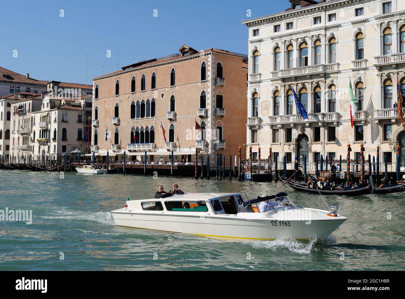 Bateau à Venise, Italie Banque D'Images