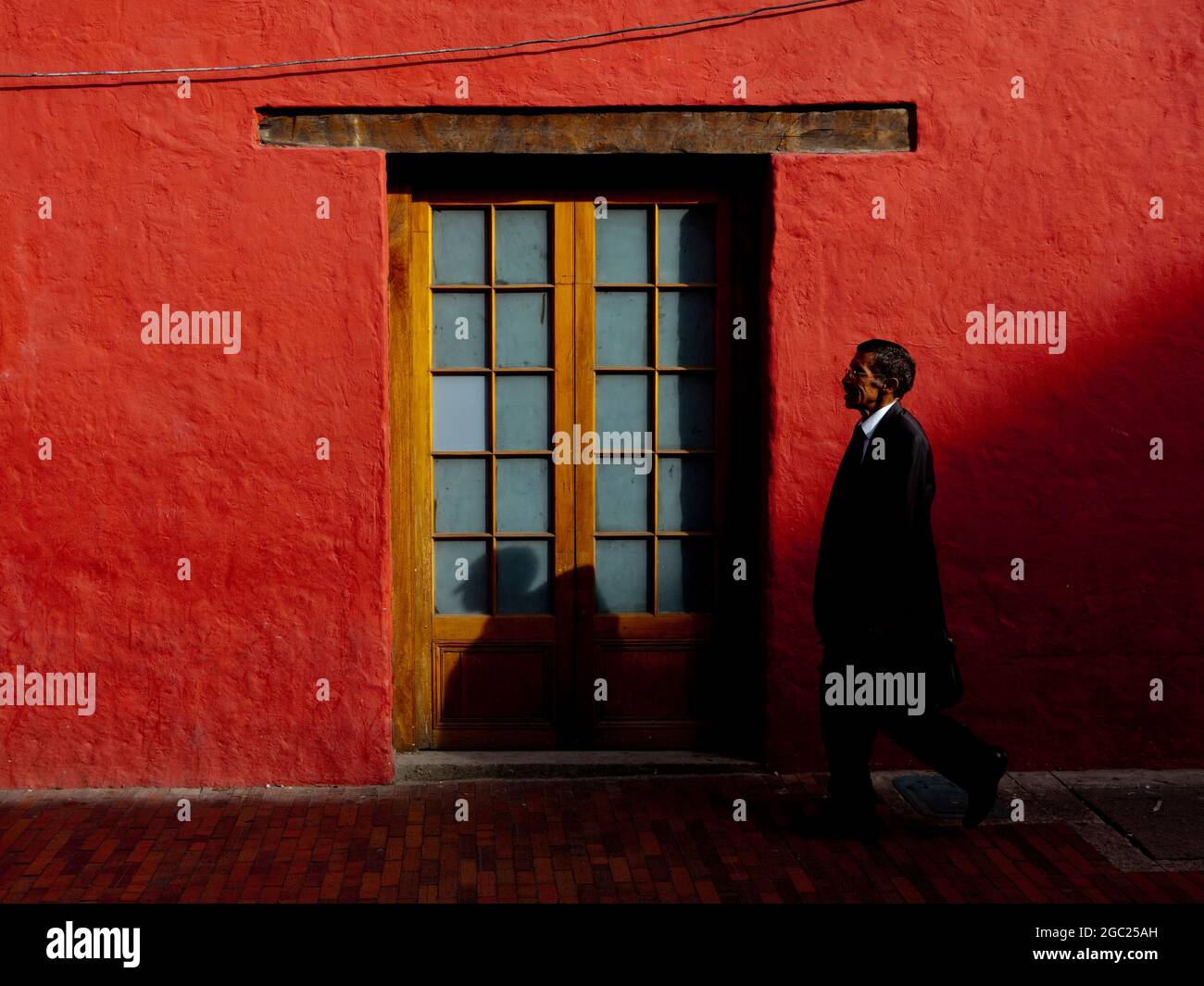 Le matin, à pied dans le centre-ville de Bogota, Colombie Banque D'Images