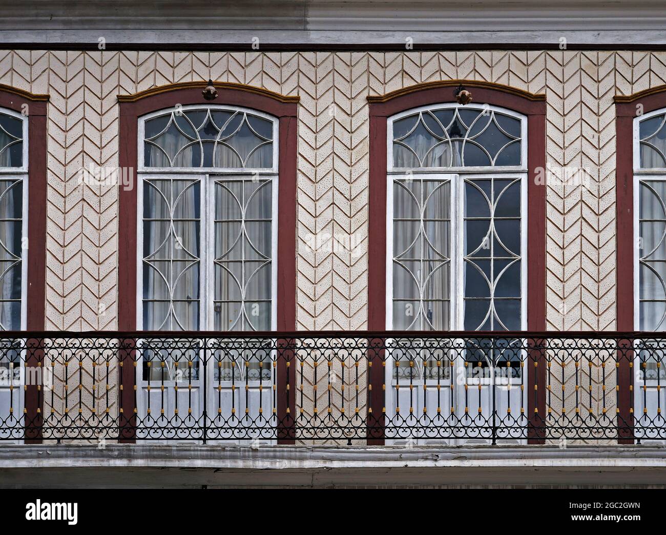 Balcons sur la façade à Ouro Preto, Brésil Banque D'Images