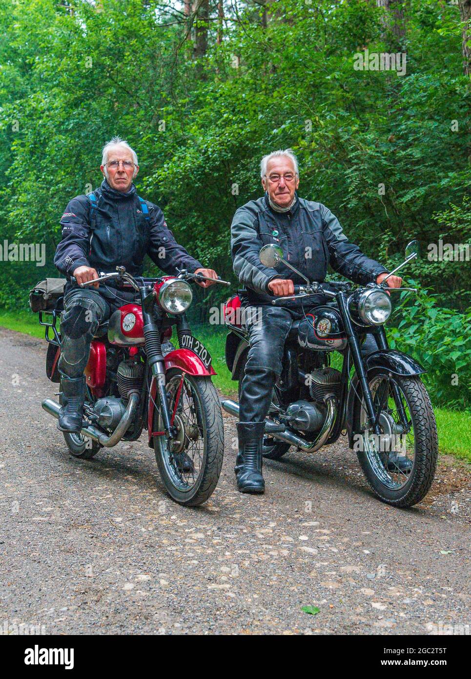 Un BSA Bantam Club lors de sorties estivales de motos britanniques fabriquées dans le passé, certaines datant des années 1960. La BSA Bantam est maintenant une moto vintage très collectable Banque D'Images