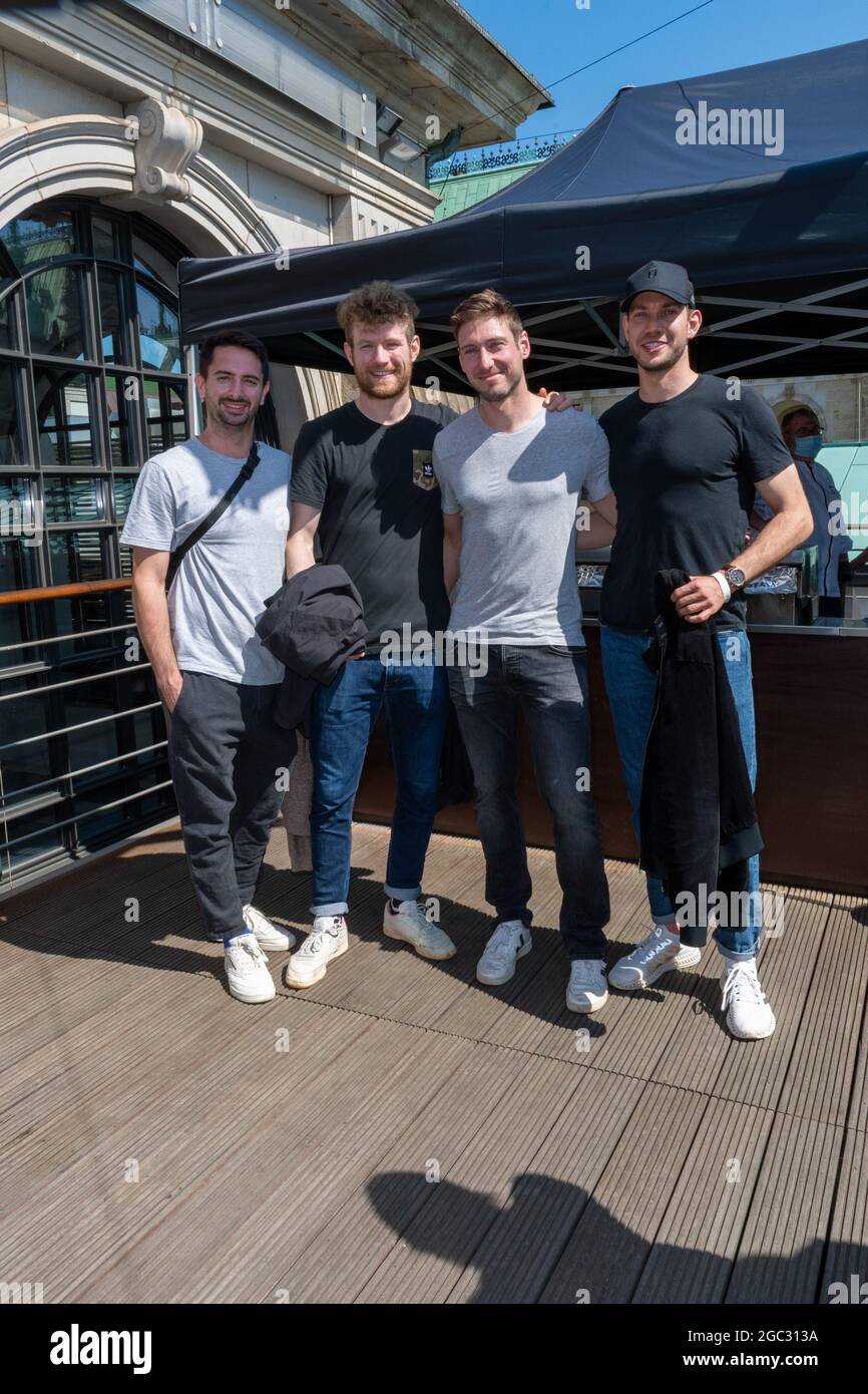 Benjamin Kleibrink, Richard Huebers, Maximilien Hartung, Benedikt Wagner, Fechter, Innen- und Sportsenator Andy Grote, Kuratoriumsvorsitzender der STI Banque D'Images