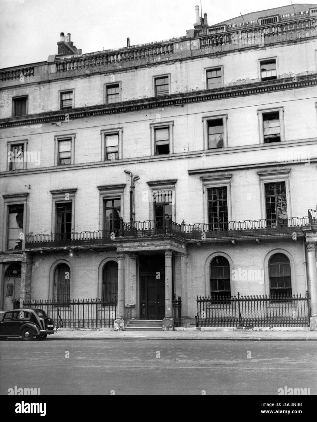 14 juillet 1947 Numéro 3 Belgrave Square, l'ancienne maison de la duchesse de Kent qui peut être choisie comme la maison de Londres de la princesse Elizabeth et le lieutenant Philip Mountbatten Belgravia, Londres, Angleterre Banque D'Images