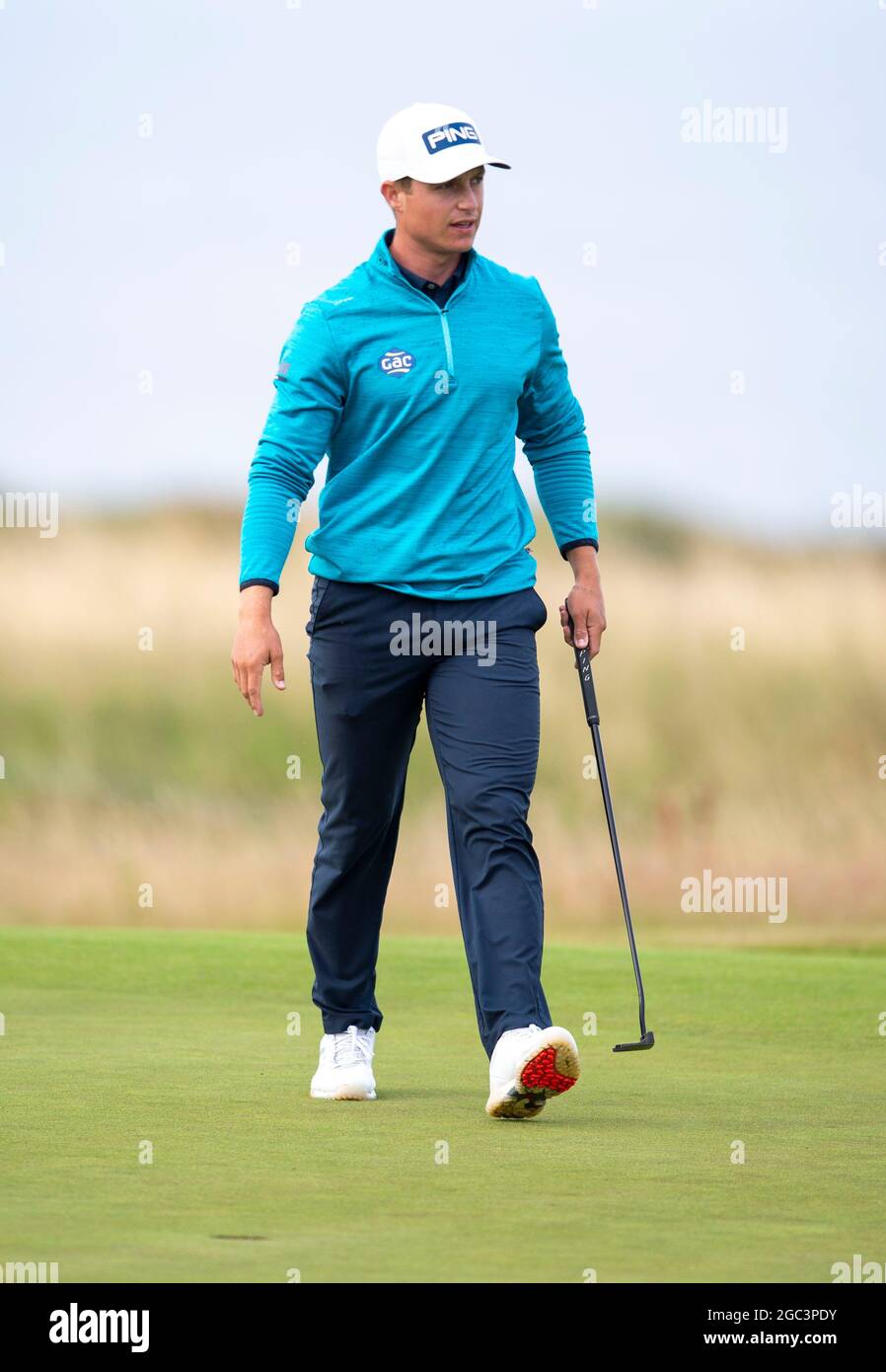 Scotland’s Calum Hill après avoir hoté son putt d’oiseaux le 12e jour de l’Open de héros au parcours de golf Fairmont St Andrews, à St Andrews. Date de la photo : vendredi 6 août 2021. Banque D'Images