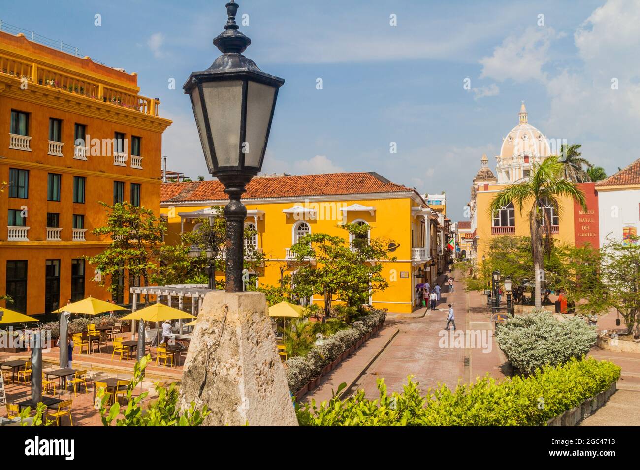 CARTAGENA DE INDIAS, COLOMBIE - 28 AOÛT 2015 : place Santa Teresa au centre de Cartagena. Banque D'Images