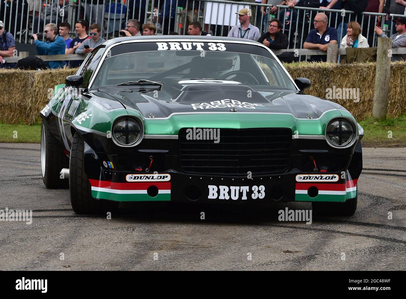 Nigel Garrett, Stuart Graham, Camaro Z28 de Chevrolet, Tin Top Titans, The Maestros - Super All-coopers de Motorsport, Goodwood Festival of Speed, Goodwo Banque D'Images