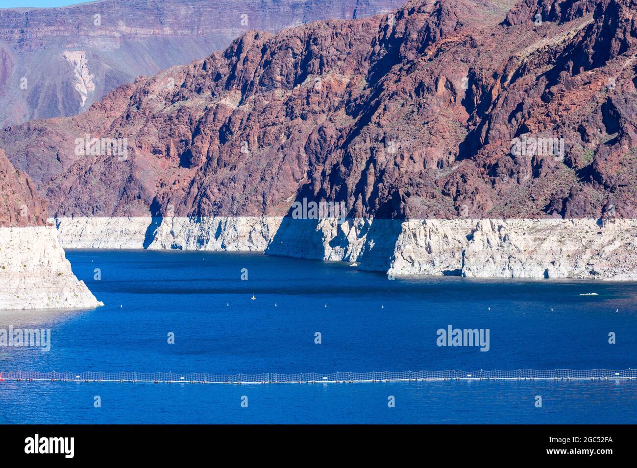 Record de bas niveau d'eau du lac Mead, réservoir clé le long du fleuve