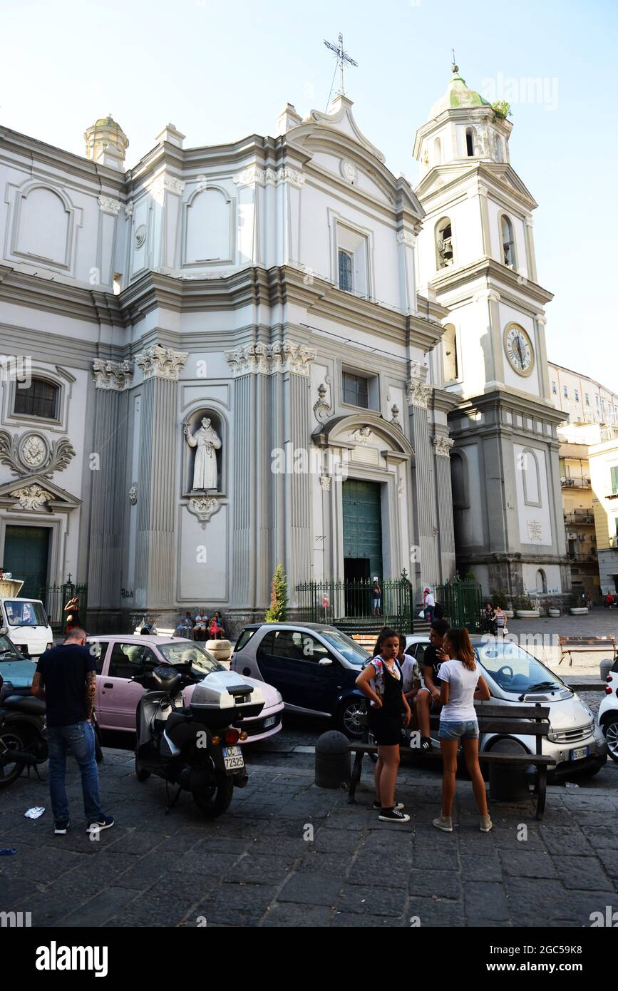 Basilique de Santa Maria della Sanità sur la Piazza Sanità à Naples, Italie. Banque D'Images