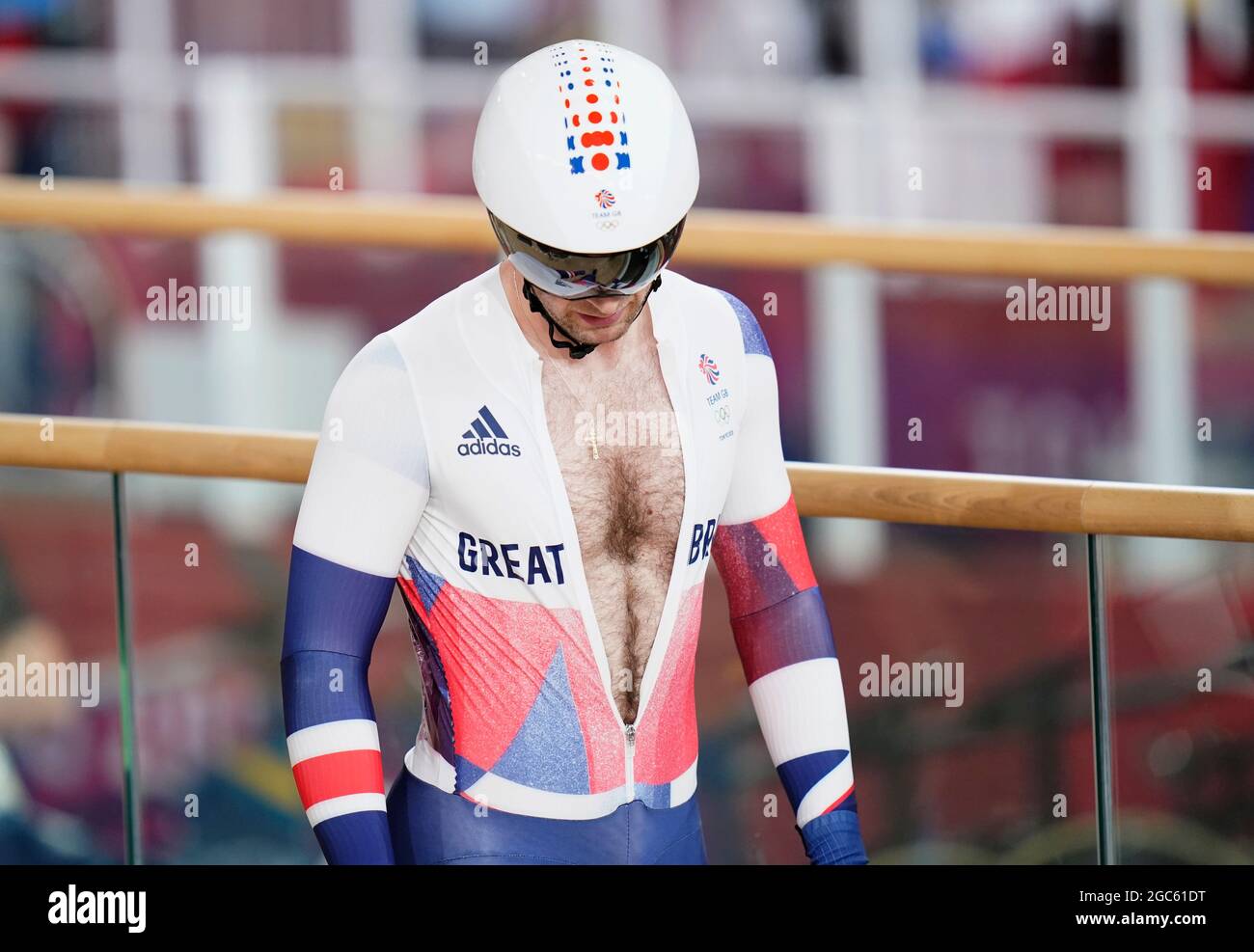 Jason Kenny, en Grande-Bretagne, pendant le premier tour des hommes de Keirin au vélodrome d'Izu, le quinzième jour des Jeux Olympiques de Tokyo en 2020 au Japon. Date de la photo: Samedi 7 août 2021. Banque D'Images