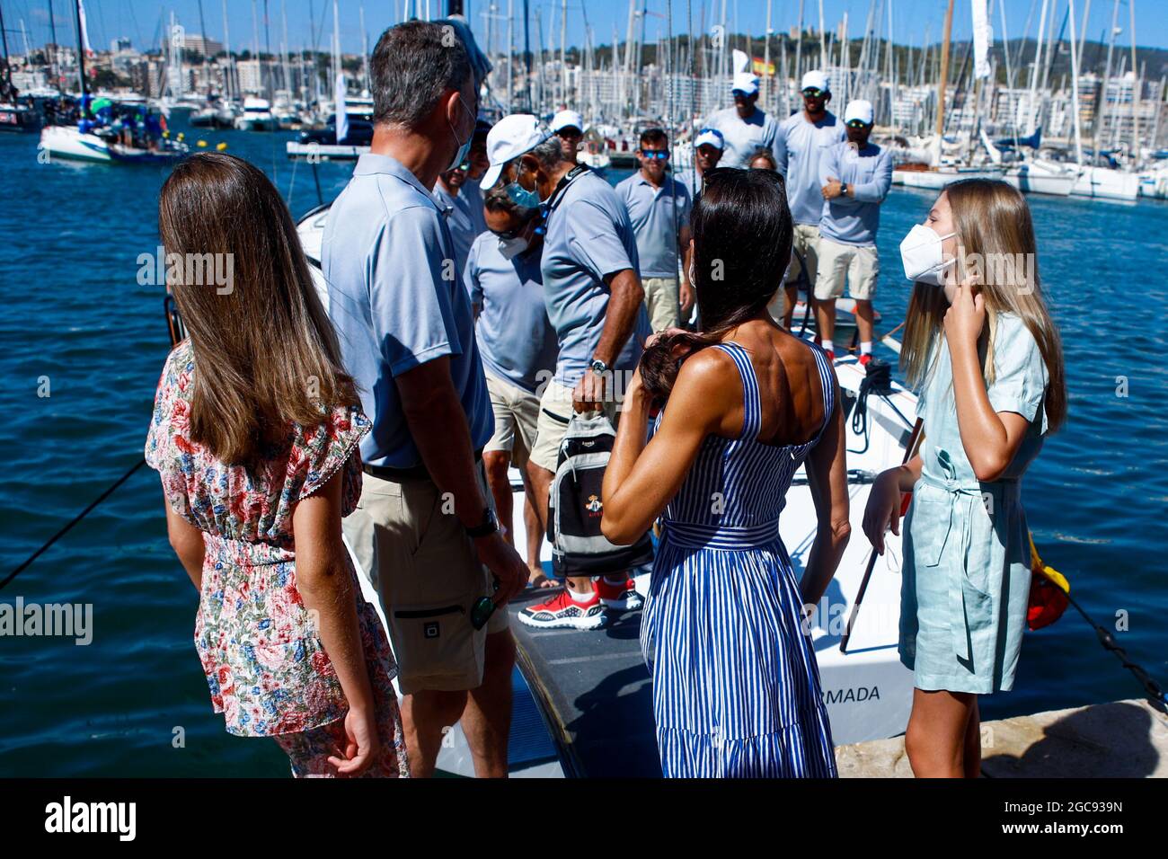 Palma, Espagne. 07e août 2021. **NON ESPAGNE** Roi Felipe VI d'Espagne, Reine Letizia d'Espagne, Princesse Leonor de la Couronne, Princesse Sofia assister à la réception et hommage à Joan Cardona, après avoir participé aux Jeux Olympiques de Tokyo 2020, gagnant une médaille de bronze dans la classe Finn, Au cours de la 39e coupe de voile Copa del Rey Mapfre - jour 6 au Real Club Nautico le 7 août 2021 à Palma, Espagne. Crédit : Jimmy Olsen/Media Punch/Alay Live News Banque D'Images