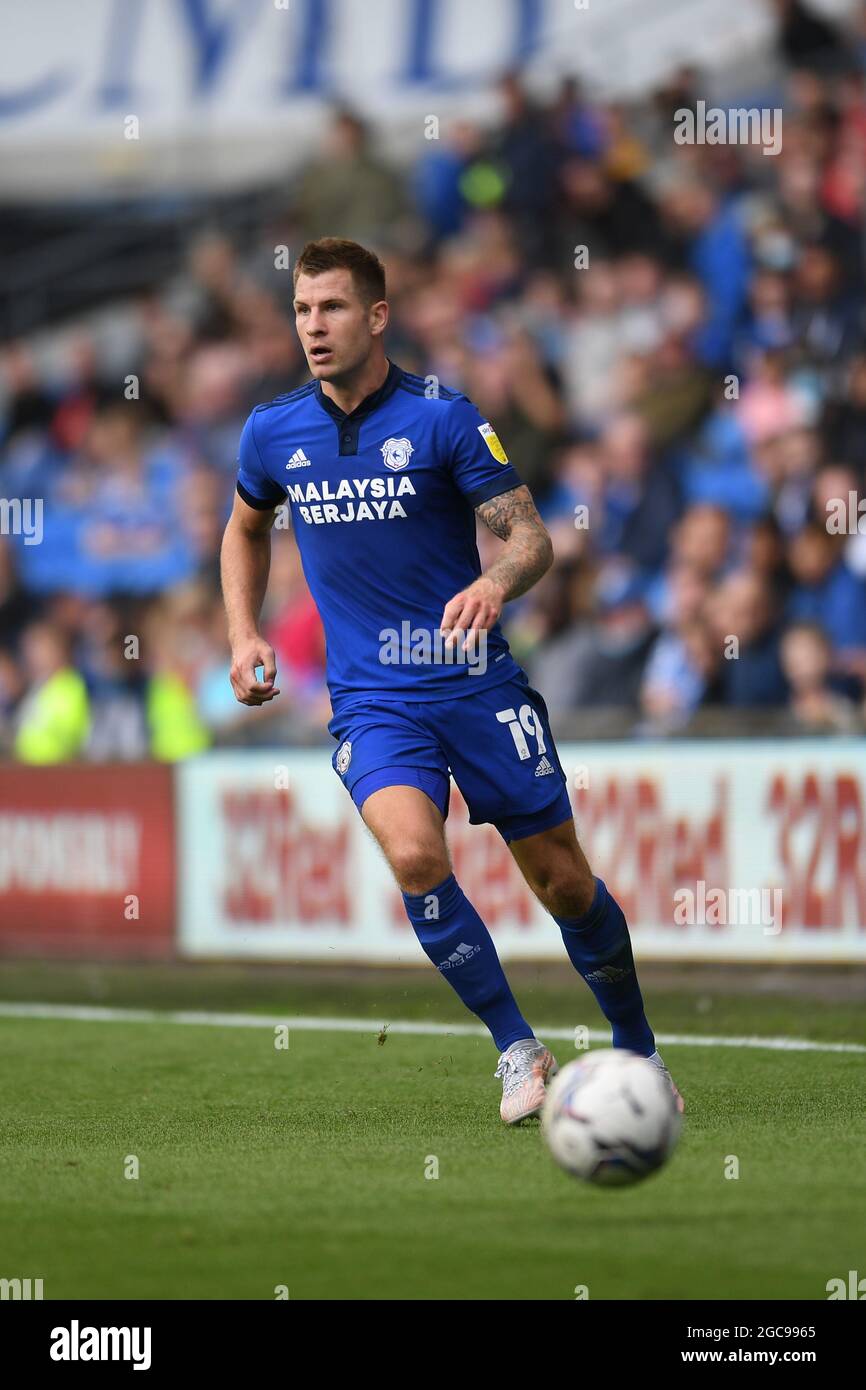 CARDIFF, ROYAUME-UNI. 7 AOÛT James Collins de Cardiff City pendant le match de championnat Sky Bet entre Cardiff City et Barnsley au Cardiff City Stadium, Cardiff, le samedi 7 août 2021. (Credit: Jeff Thomas | MI News) Credit: MI News & Sport /Alay Live News Banque D'Images