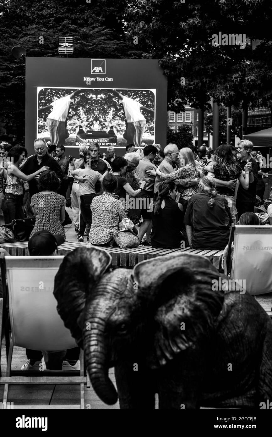 Autour de Londres et Dancing in the City Banque D'Images