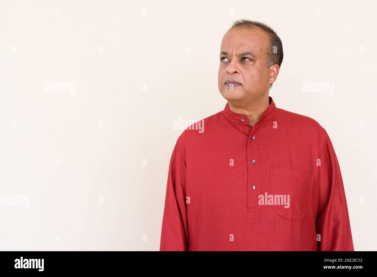 Portrait d'un Indien portant des vêtements traditionnels Banque D'Images