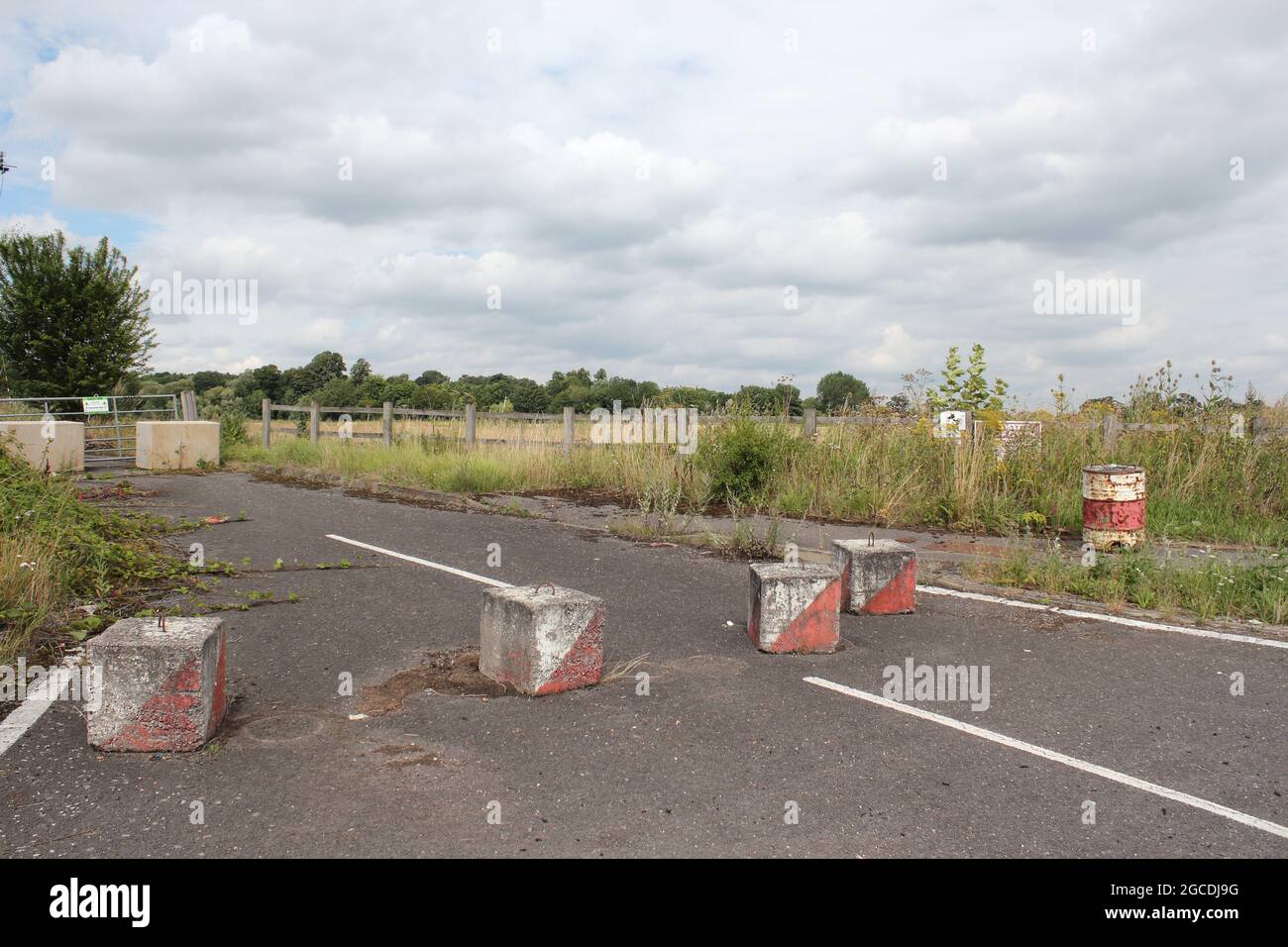 Entrée actuelle au parc Theobalds, Waltham Cross, proposée en août 2021 comme nouveau site de Sunset film Studio à Hertfordshire Banque D'Images