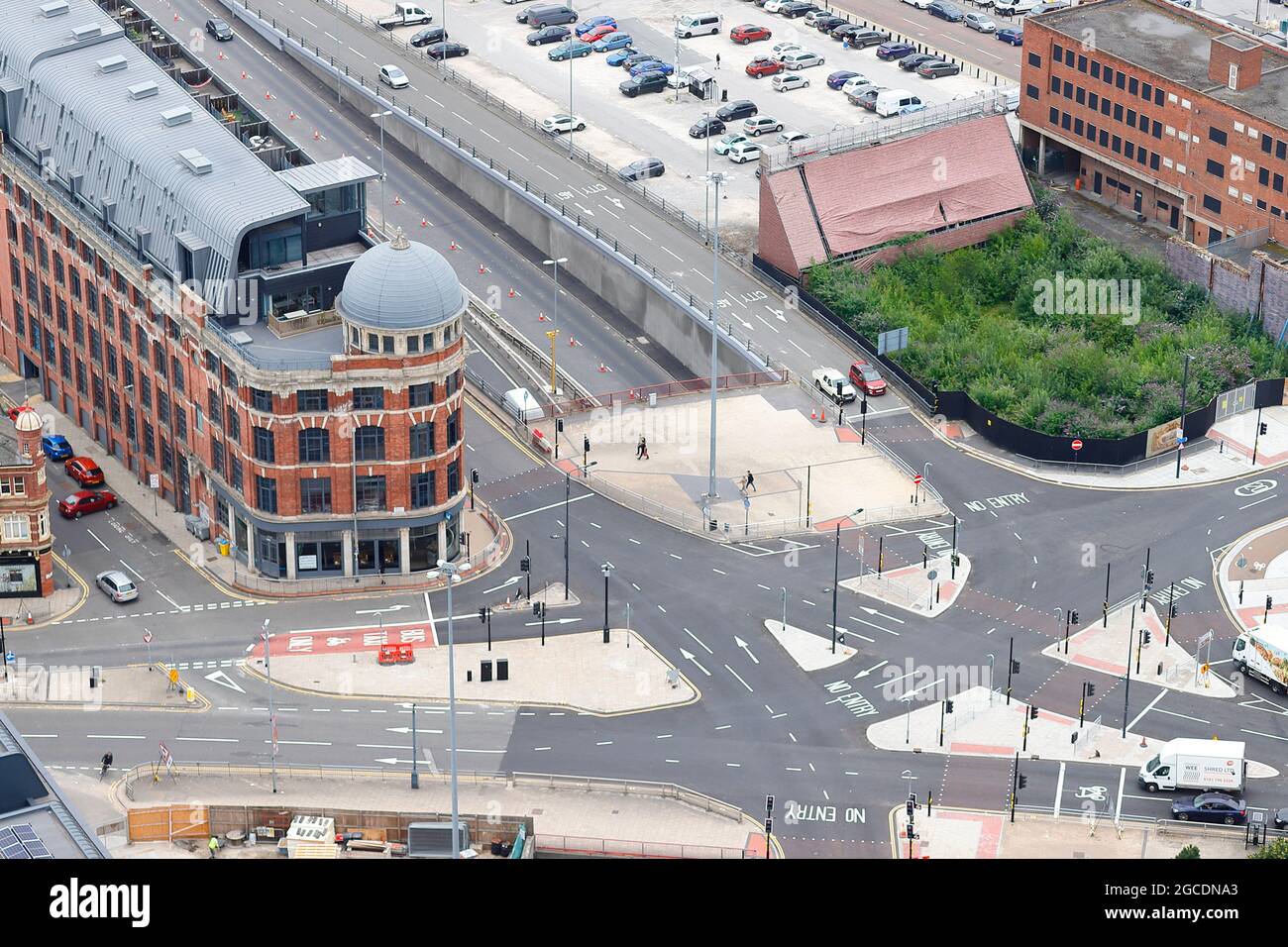 L'une des nombreuses vues sur le centre-ville de Leeds depuis le sommet du plus haut bâtiment du Yorkshire, « Altus House » Banque D'Images