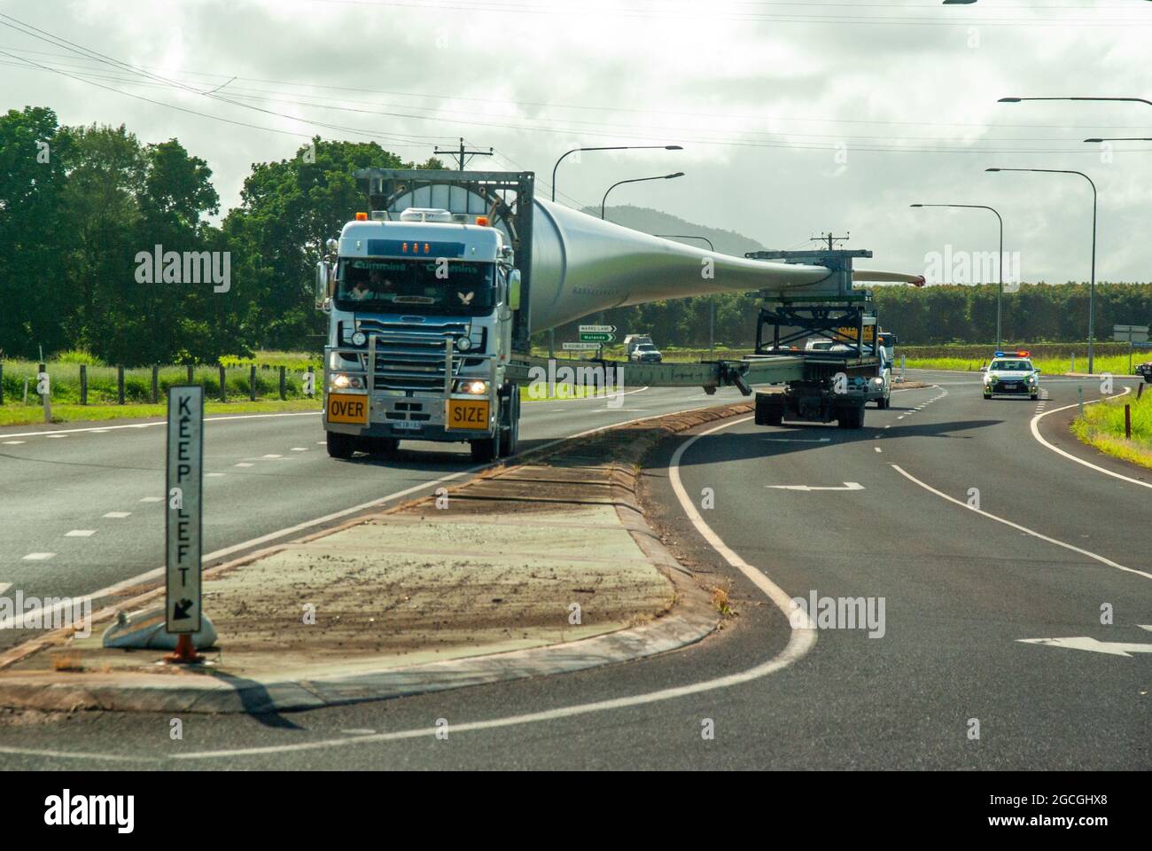 Le transport de lame d'éolienne Marks Lane Dogleg Australie Banque D'Images