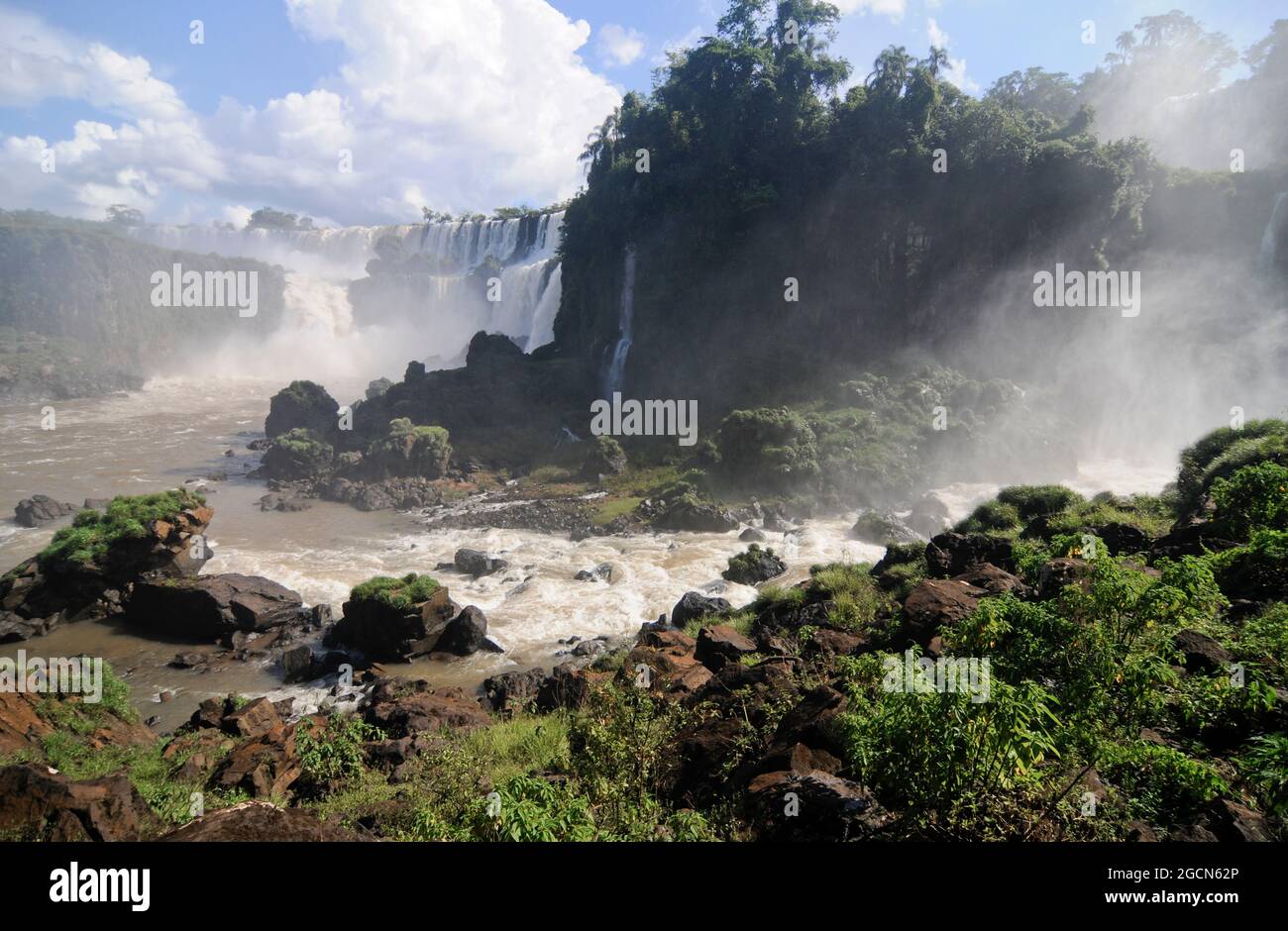 Chutes d'Iguazu et rivière d'Iguazu, Misiones, Argentine Banque D'Images