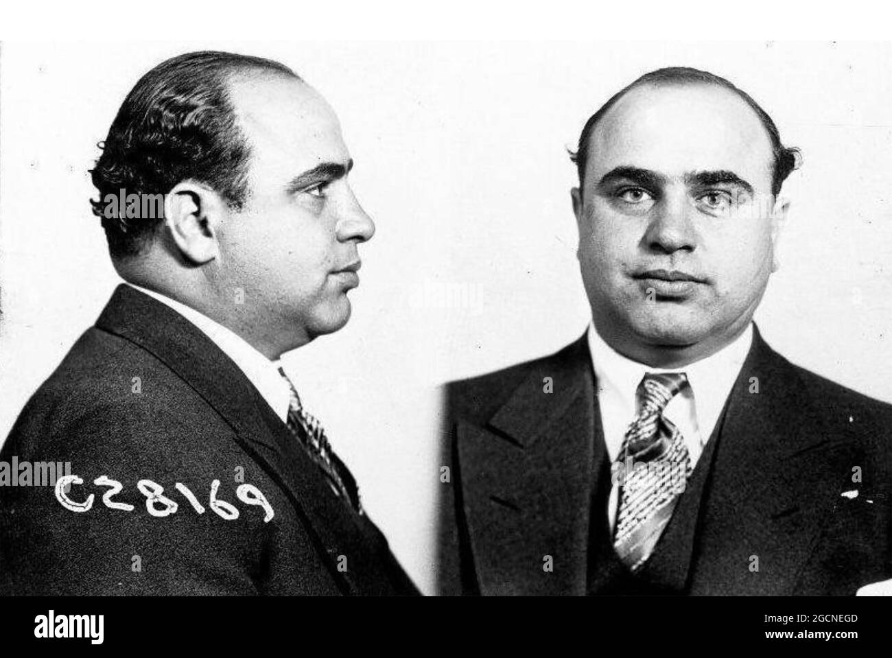 AL CAPONE (1899-1947) homme d'affaires américain gangster dans une balle de police vers 1930 Banque D'Images