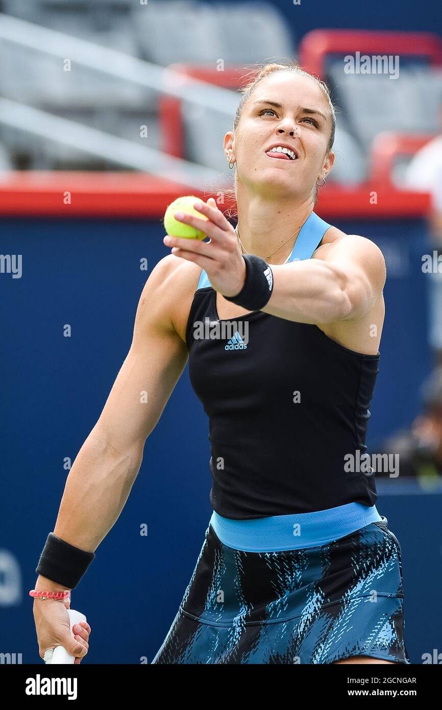 Montréal, Québec, Canada. 09 août 2021 : Maria Sakkari (GRE) sert le ballon pendant le premier match de la WTA National Bank Open au stade IGA de Montréal, Québec. David Kirouac/CSM crédit: CAL Sport Media/Alay Live News Banque D'Images