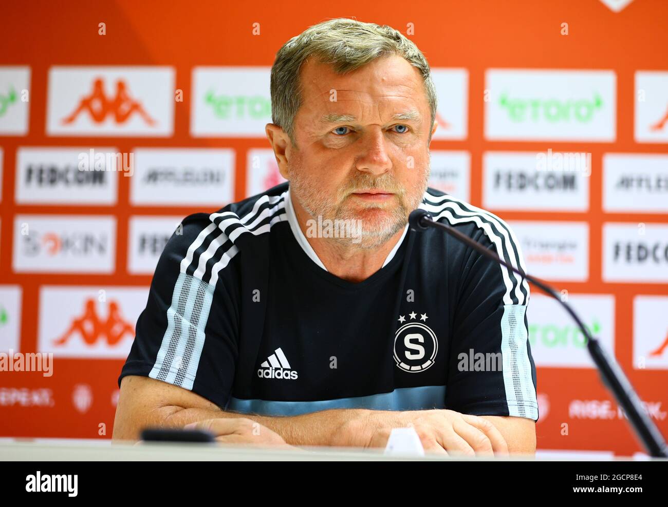 Monaco, Monte-Carlo - 09 août 2021: COMME Monaco contre AC Sparta Prague Conférence de presse au stade Louis II avec l'entraîneur Sparta Pavel Vrba. Mandoga Media Banque D'Images