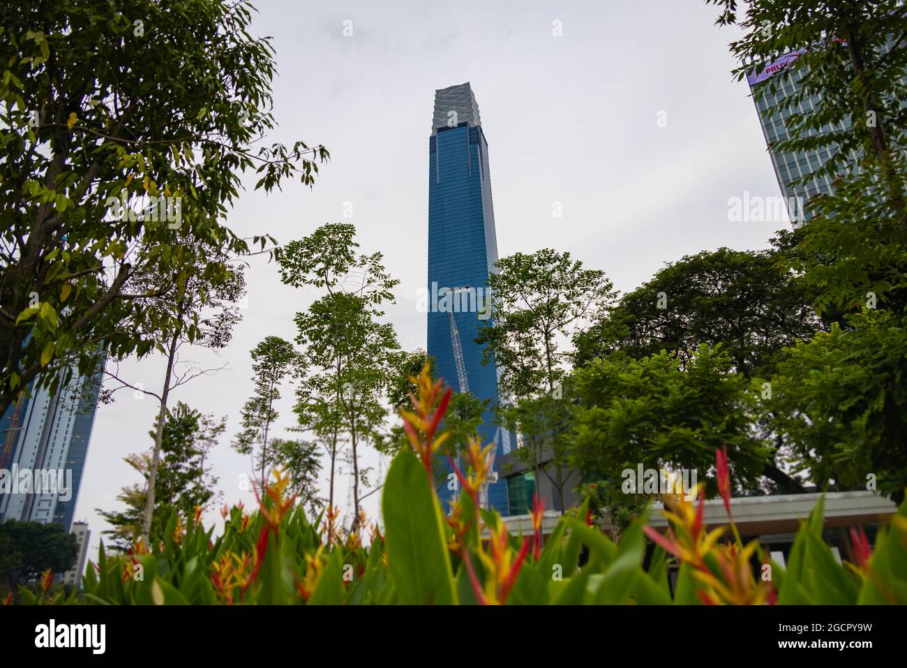 Kuala Lumpur, Malaisie - 04 octobre 2020 : l'échange 106 à la métropole malaisienne Kuala Lumpur. Le gratte-ciel de 445 mètres de haut est l'un des grands Banque D'Images