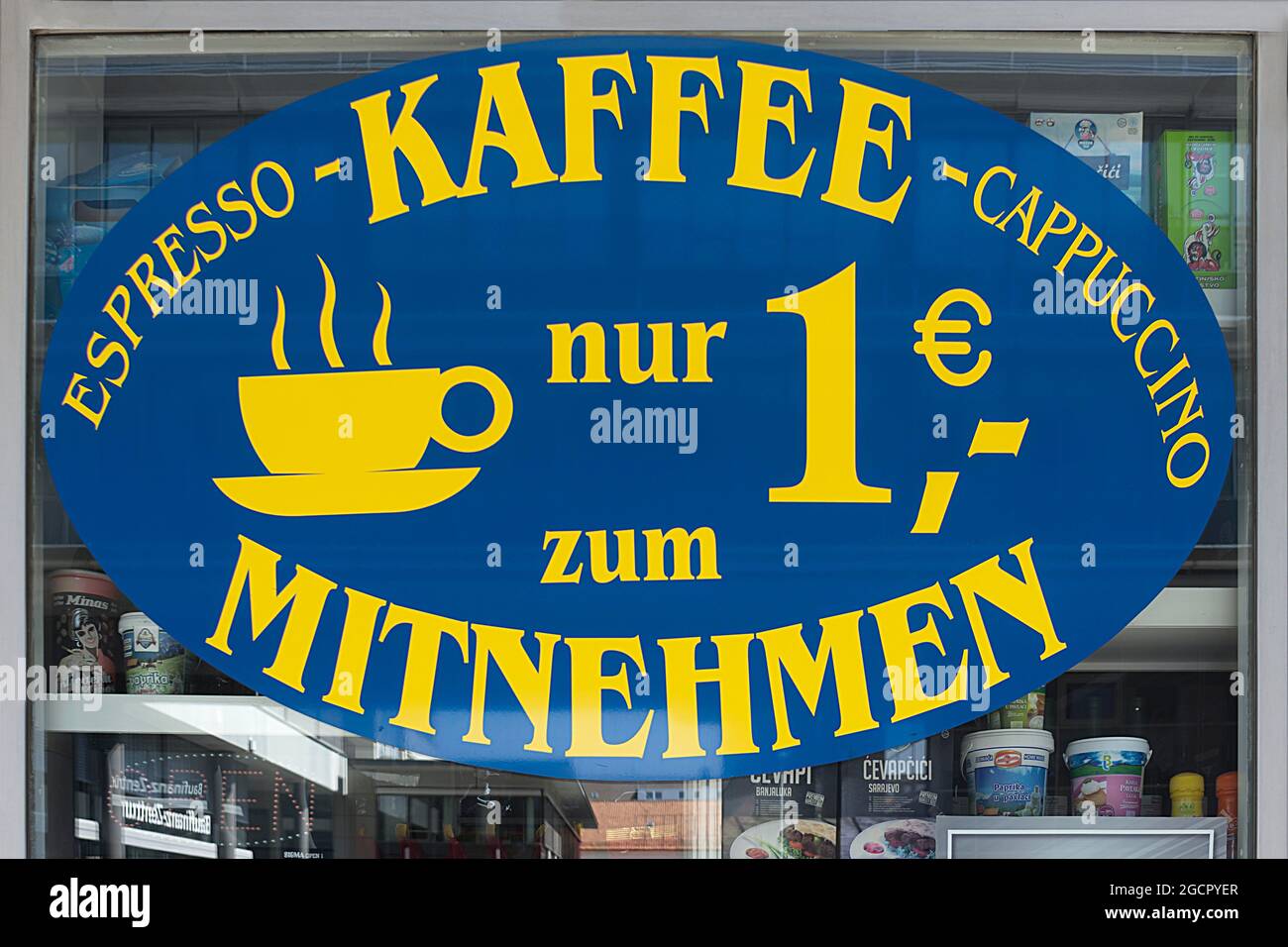 Panneau publicitaire pour espresso, café à emporter, Bavière, Allemagne Banque D'Images