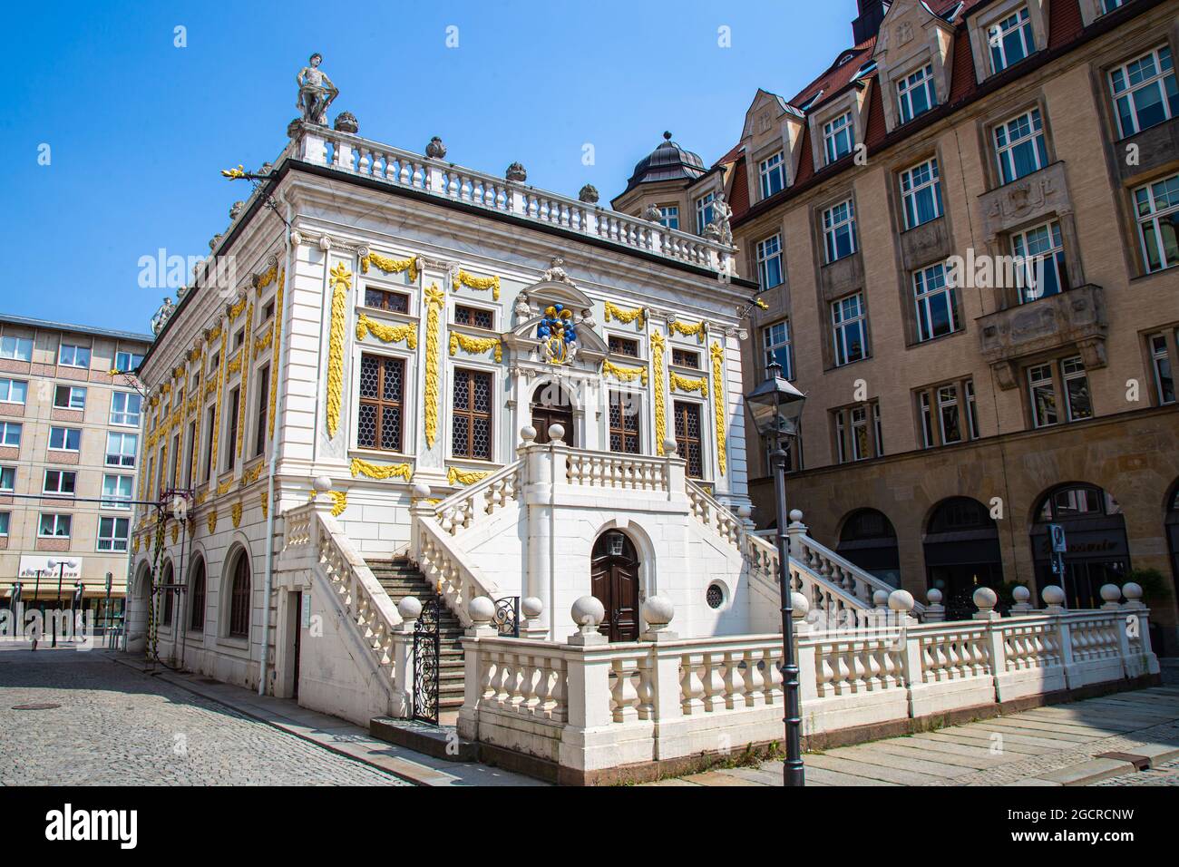 Ancienne bourse de Leipzig. Le bâtiment est maintenant utilisé comme une exposition et en face sont de nombreux pubs et restaurants. La bourse Banque D'Images