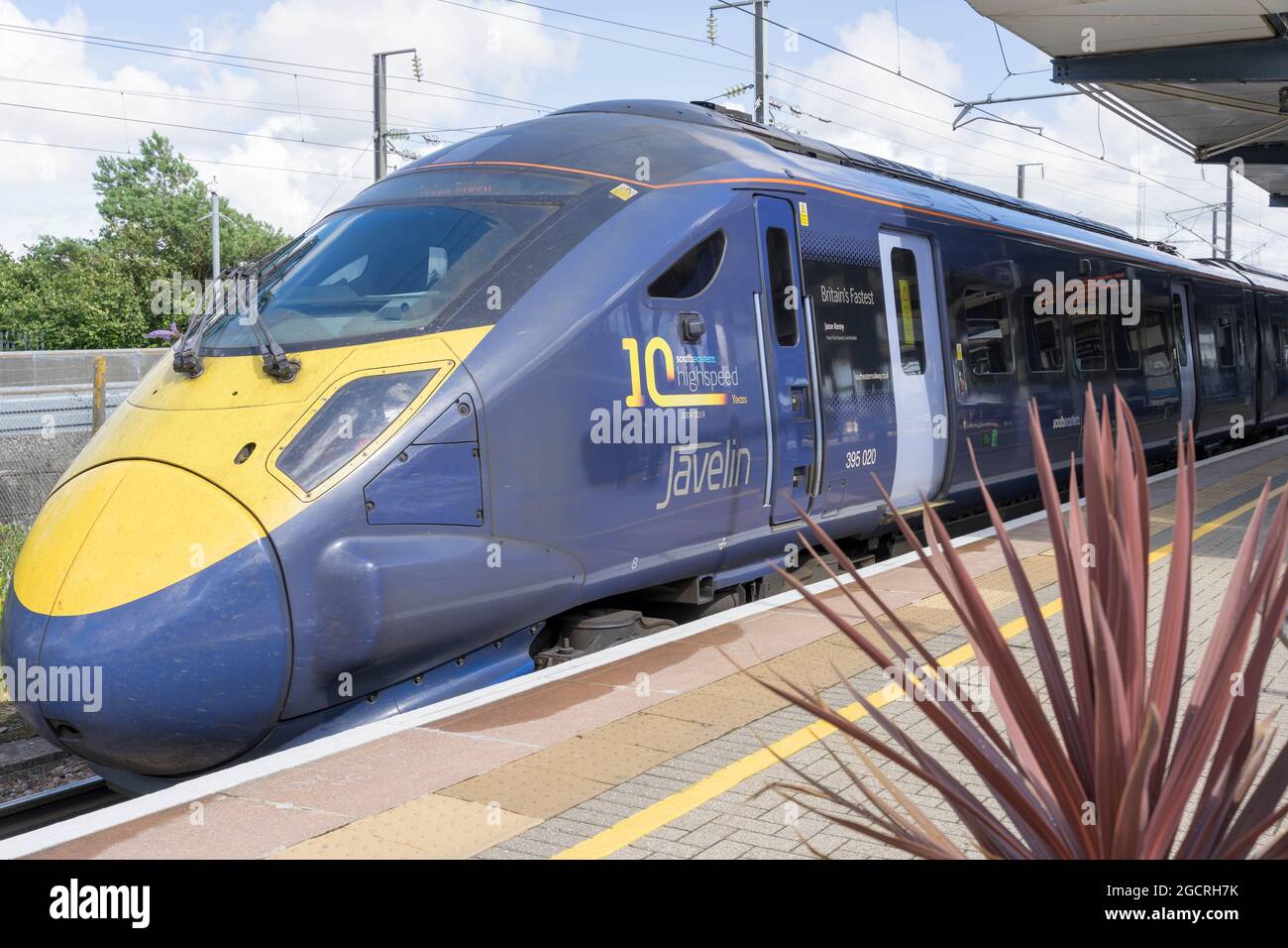 Le train Javelin Highspeed sud-est sur le point de partir à la gare internationale d'Ashford pour la gare internationale de Londres St Pancras en Angleterre Banque D'Images