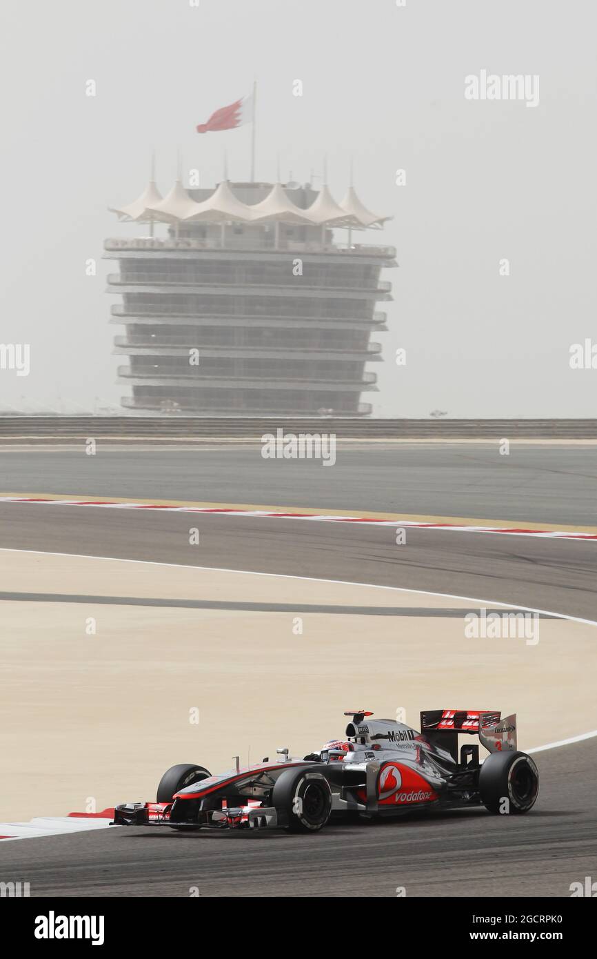 Jenson Button (GBR) McLaren MP4/27. Grand Prix de Bahreïn, vendredi 20 avril 2012. Sakhir, Bahreïn. Banque D'Images