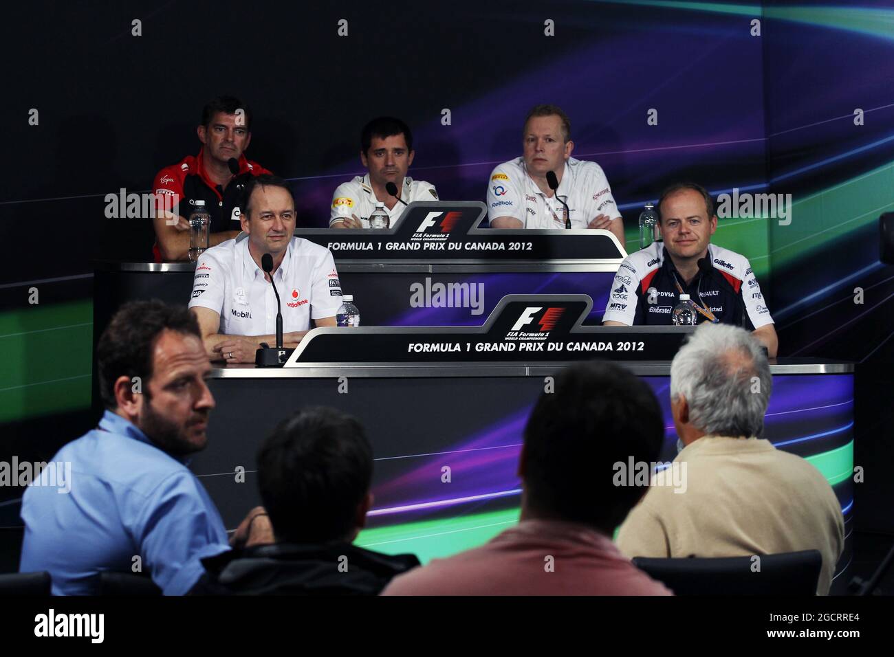 Conférence de presse de la FIA (de l'arrière-plan (de gauche à droite) : Graeme Lowdon (GBR) Marussia F1 Team Directeur général ; Antonio Cuquerella (ESP) Hispania Racing F1 Team (HRT) ; Andrew Green (GBR) Sahara Force India F1 Team Directeur technique ; Jonathan Neale (GBR) McLaren Directeur général ; Mark Gillan (GBR) Williams Ingénieur des opérations. Grand Prix du Canada, le vendredi 8 juin 2012. Montréal, Canada. Banque D'Images