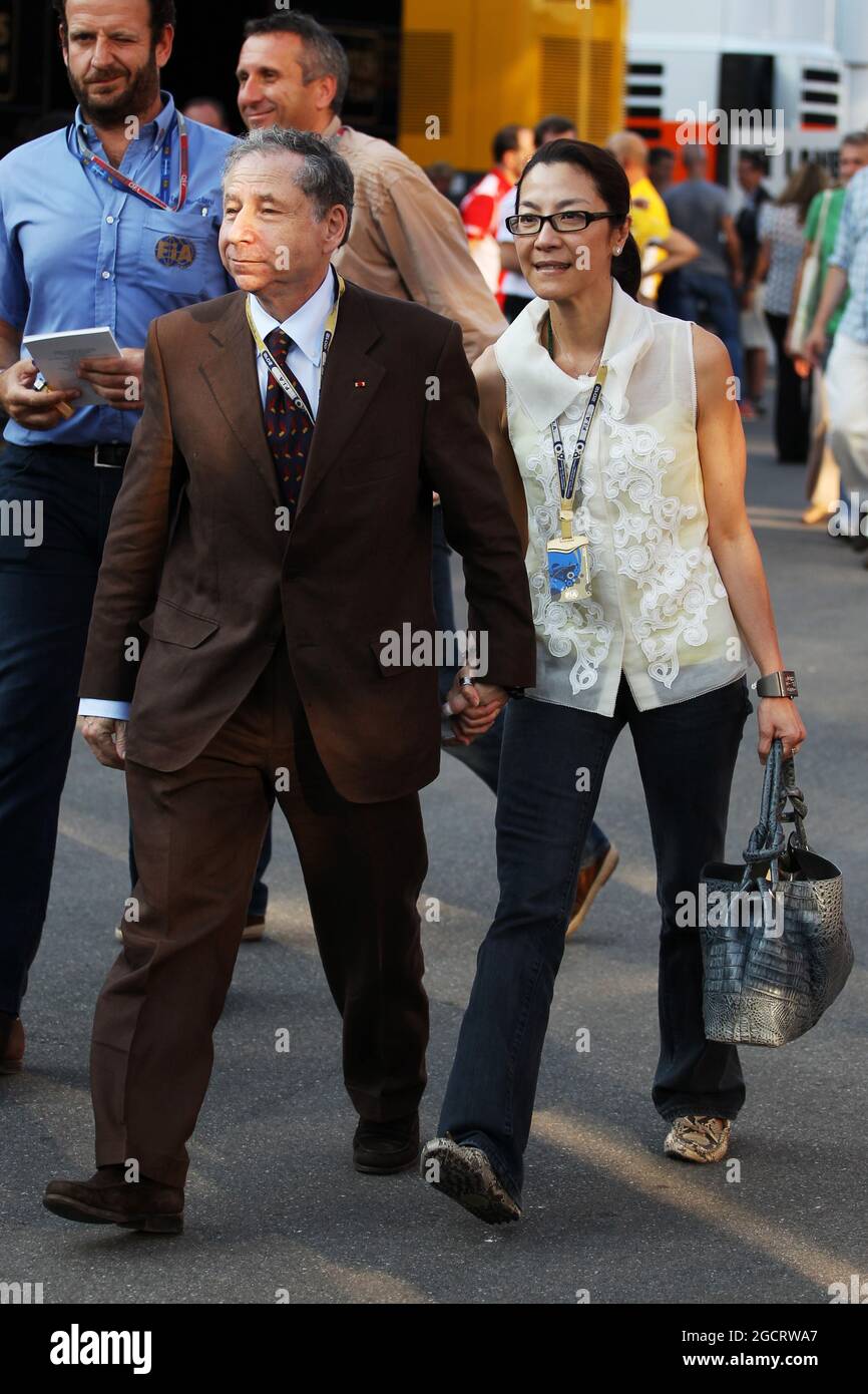 Jean Todt (FRA) Président de la FIA avec Michelle Yeoh (MAL). Grand Prix d'Italie, vendredi 7 septembre 2012. Monza Italie. Banque D'Images