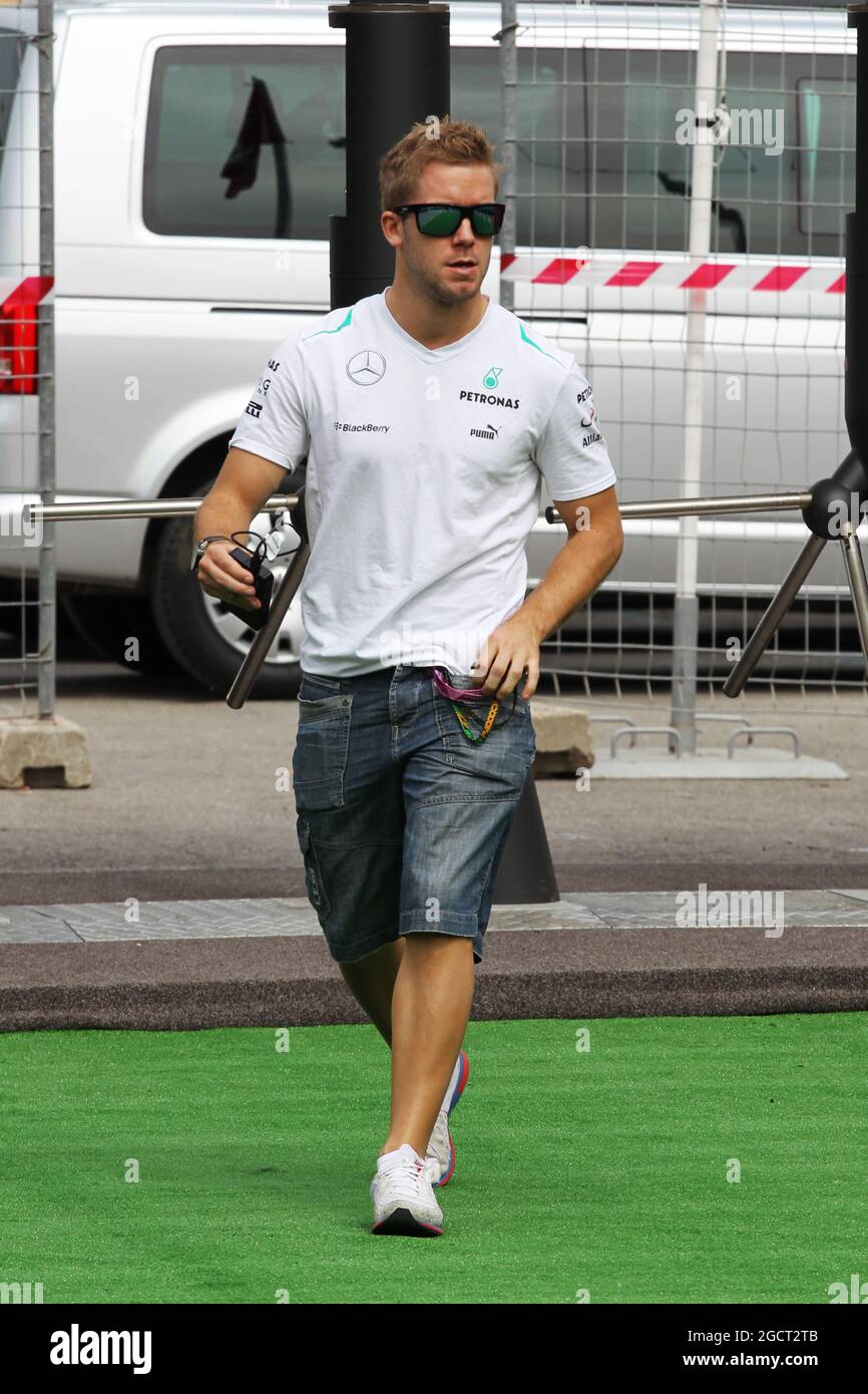 Sam Bird (GBR) Mercedes AMG F1 pilote d'essai et de réserve. Grand Prix d' Espagne, jeudi 9 mai 2013. Barcelone, Espagne Photo Stock - Alamy