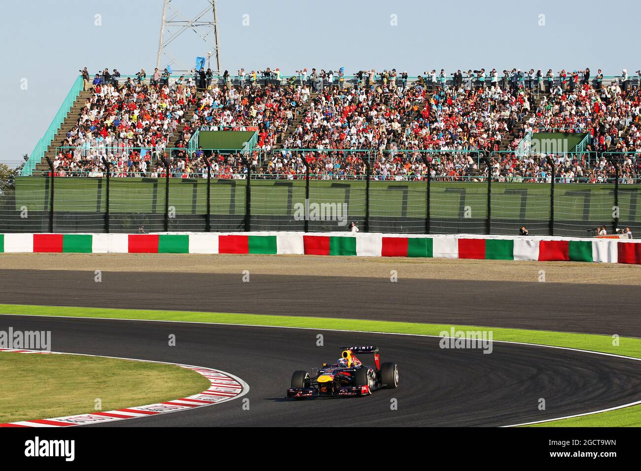 Sebastian Vettel (GER) Red Bull Racing RB9. Grand Prix japonais, dimanche 13 octobre 2013. Suzuka, Japon. Banque D'Images