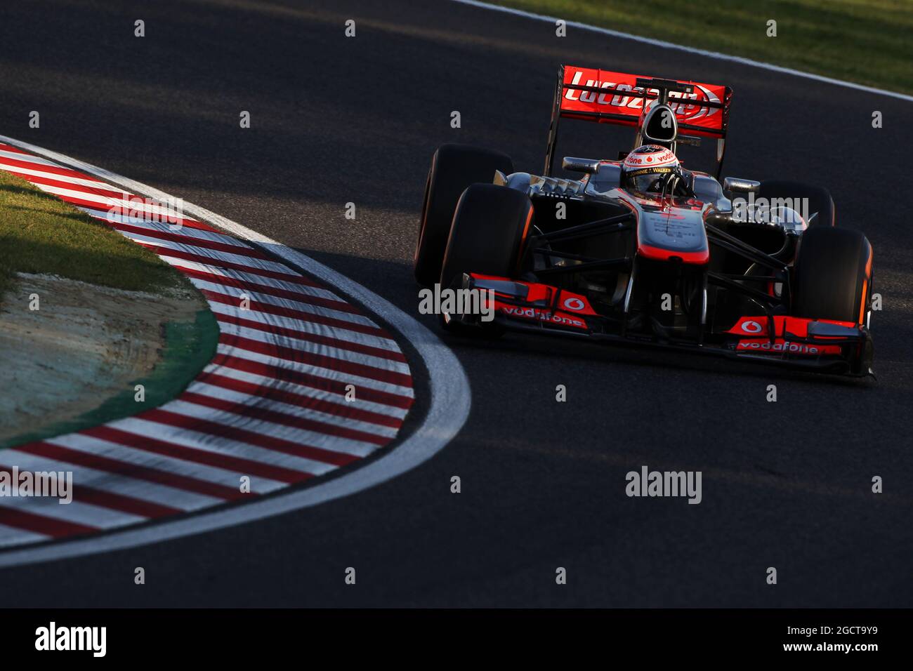 Jenson Button (GBR) McLaren MP4-28. Grand Prix japonais, dimanche 13 octobre 2013. Suzuka, Japon. Banque D'Images
