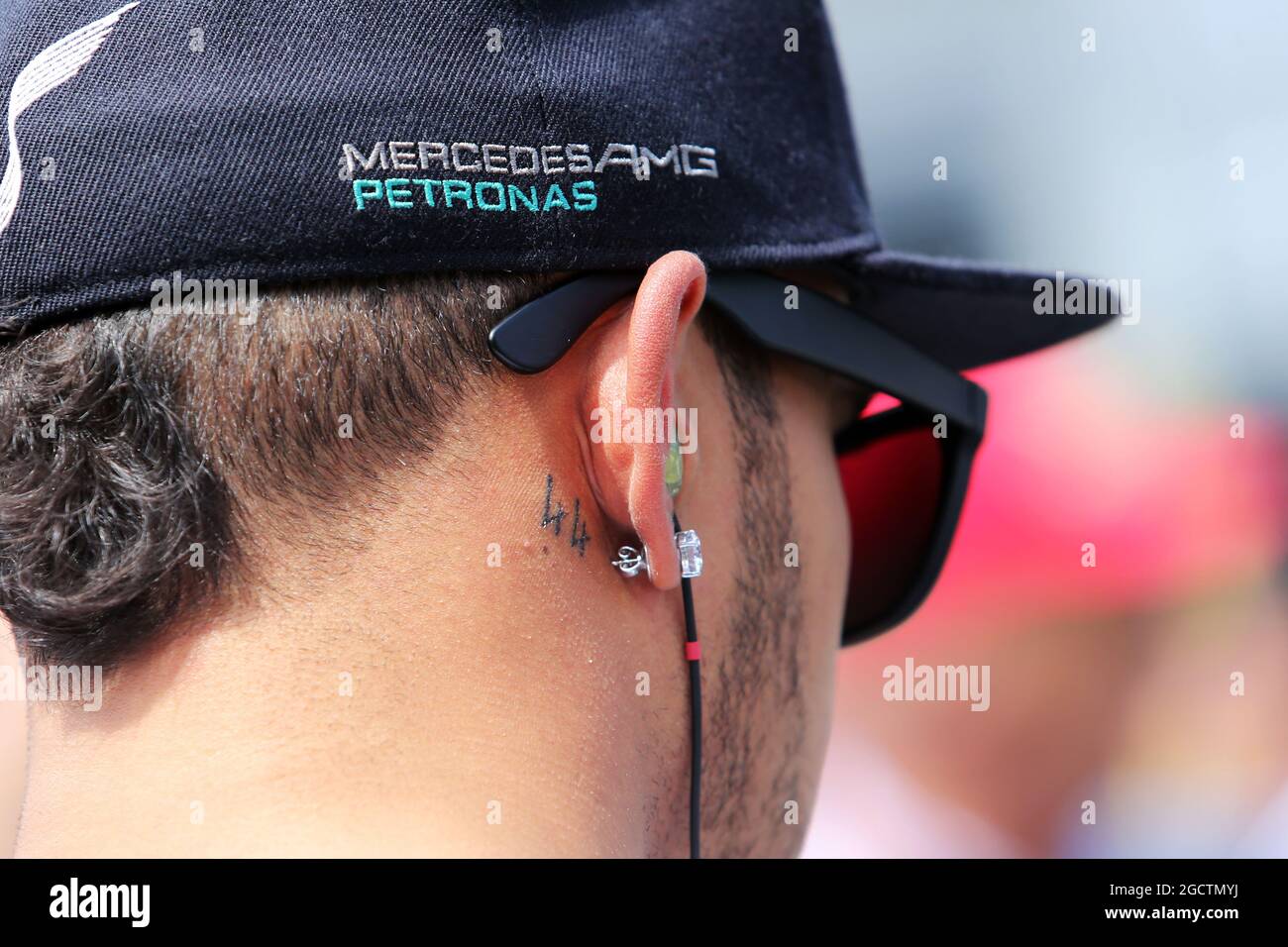 Lewis Hamilton (GBR) Mercedes AMG F1 avec son tatouage de 44. Grand Prix d'Autriche, dimanche 22 juin 2014. Spielberg, Autriche. Banque D'Images